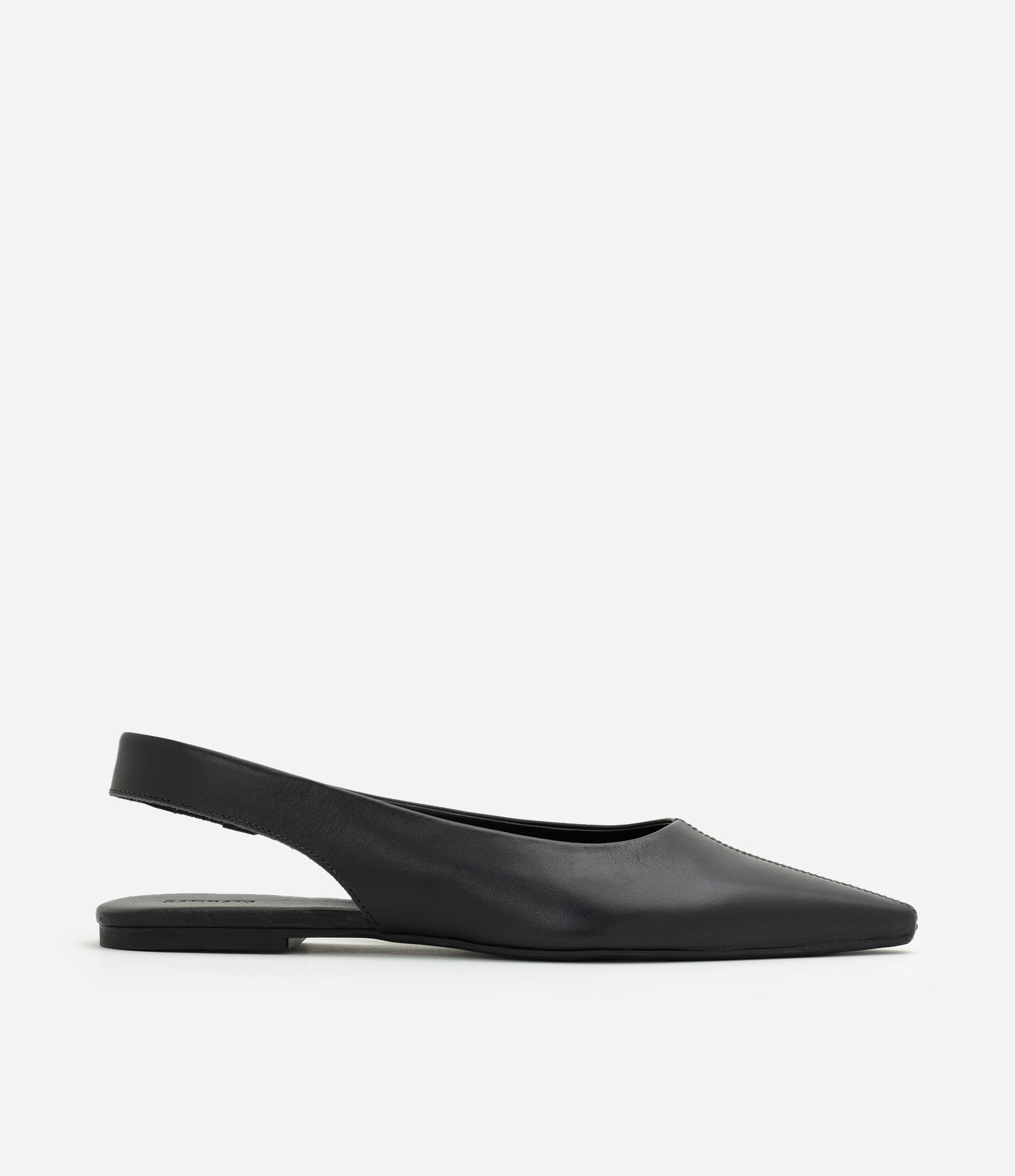 Sapatilha Slingback de Bico Fino em Couro Preto 1