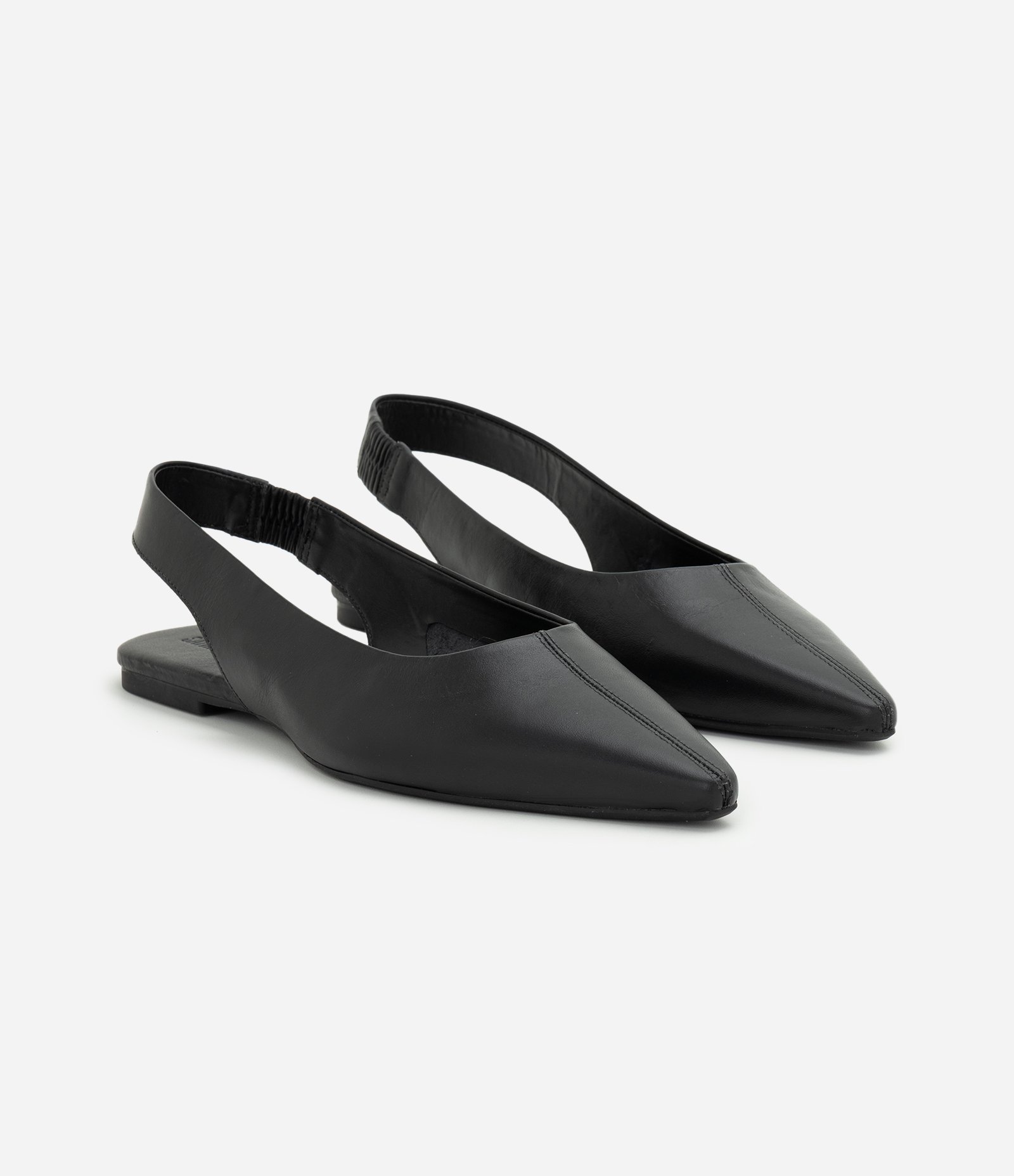 Sapatilha Slingback de Bico Fino em Couro Preto 2