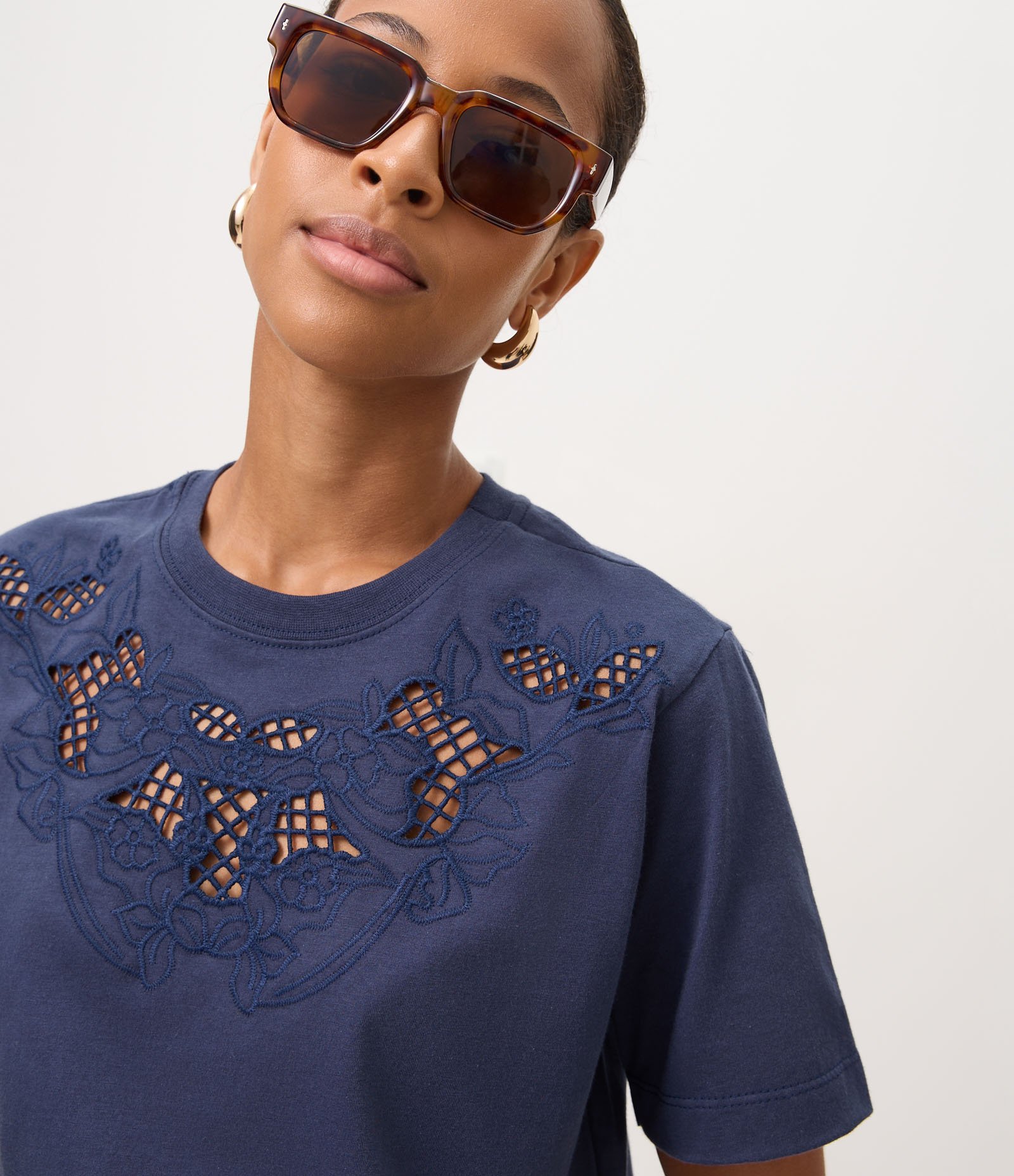 Blusa em Algodão com Bordado Richelieu Azul 3