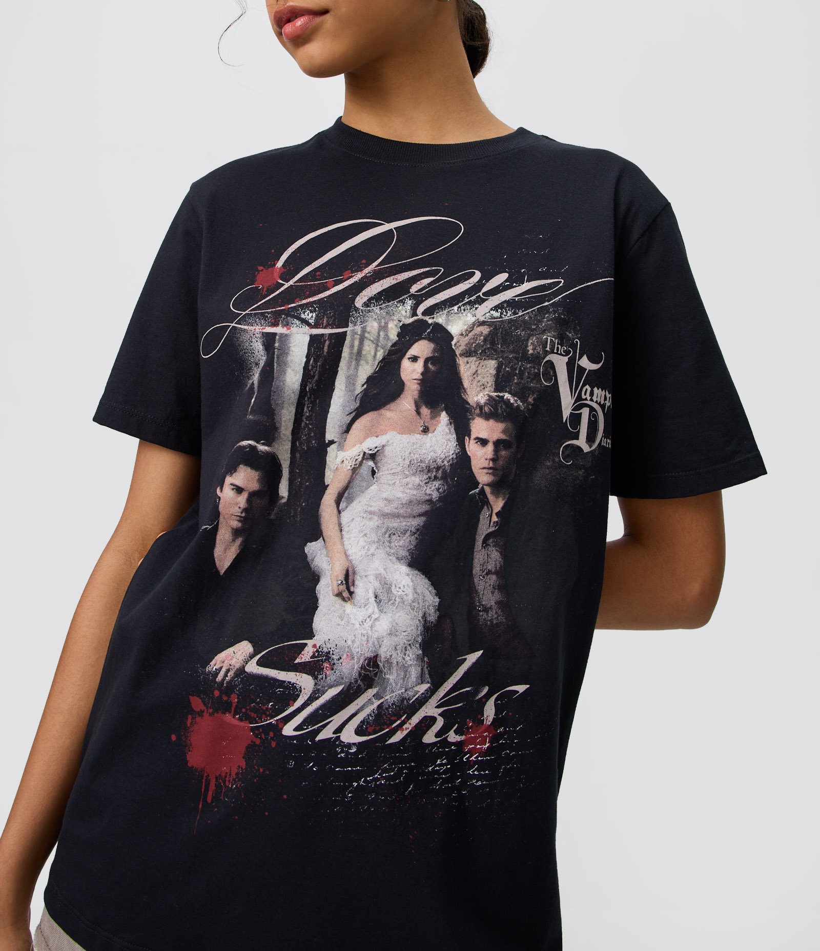 Camiseta com Estampa The Vampire Diaries em Algodão Preto 3