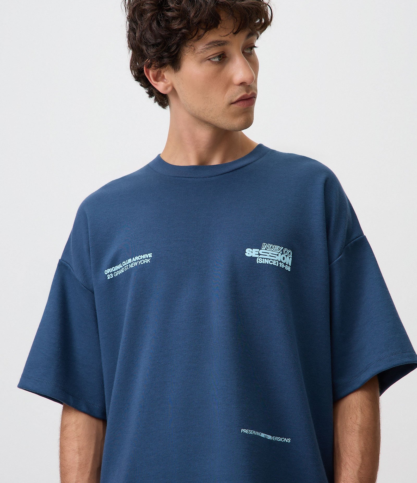Camiseta Oversized em Malha Encorpada com Lettering Session Azul 4