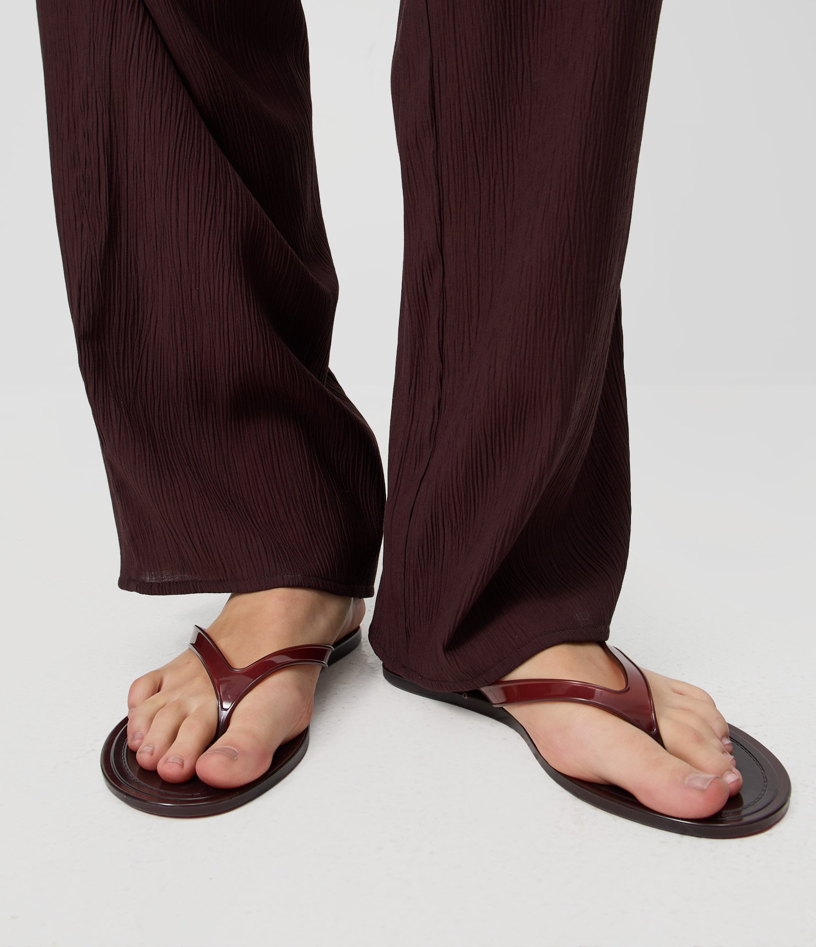 Rasteira Mule com Tiras Transparentes Caramelo 5