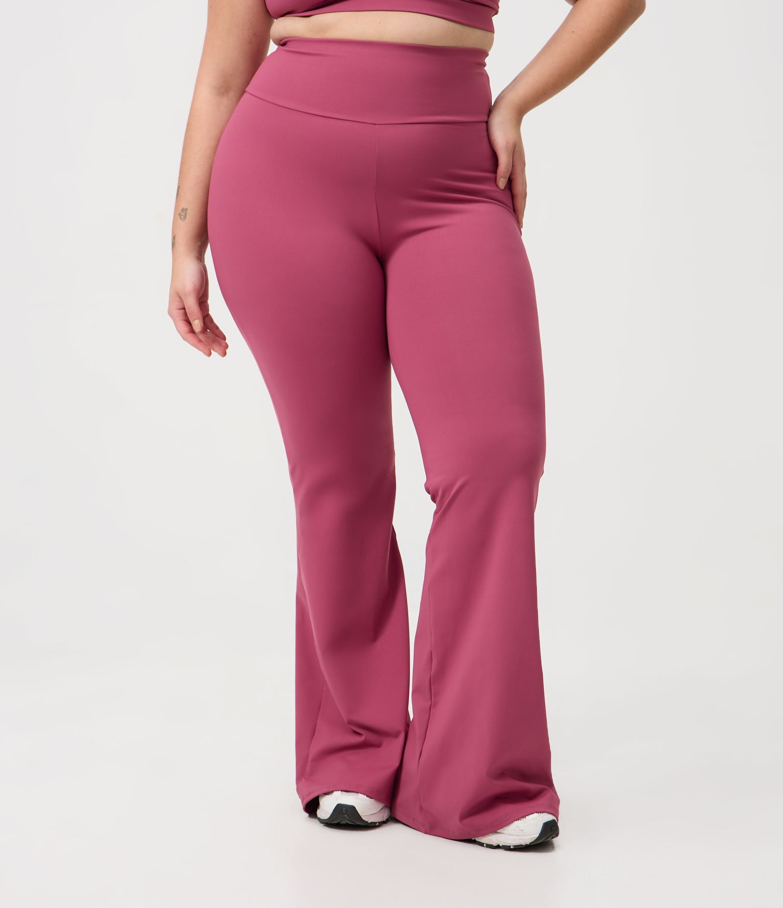 Calça Esportiva Bailarina em Poliamida Curve & Plus Size Roxo 2
