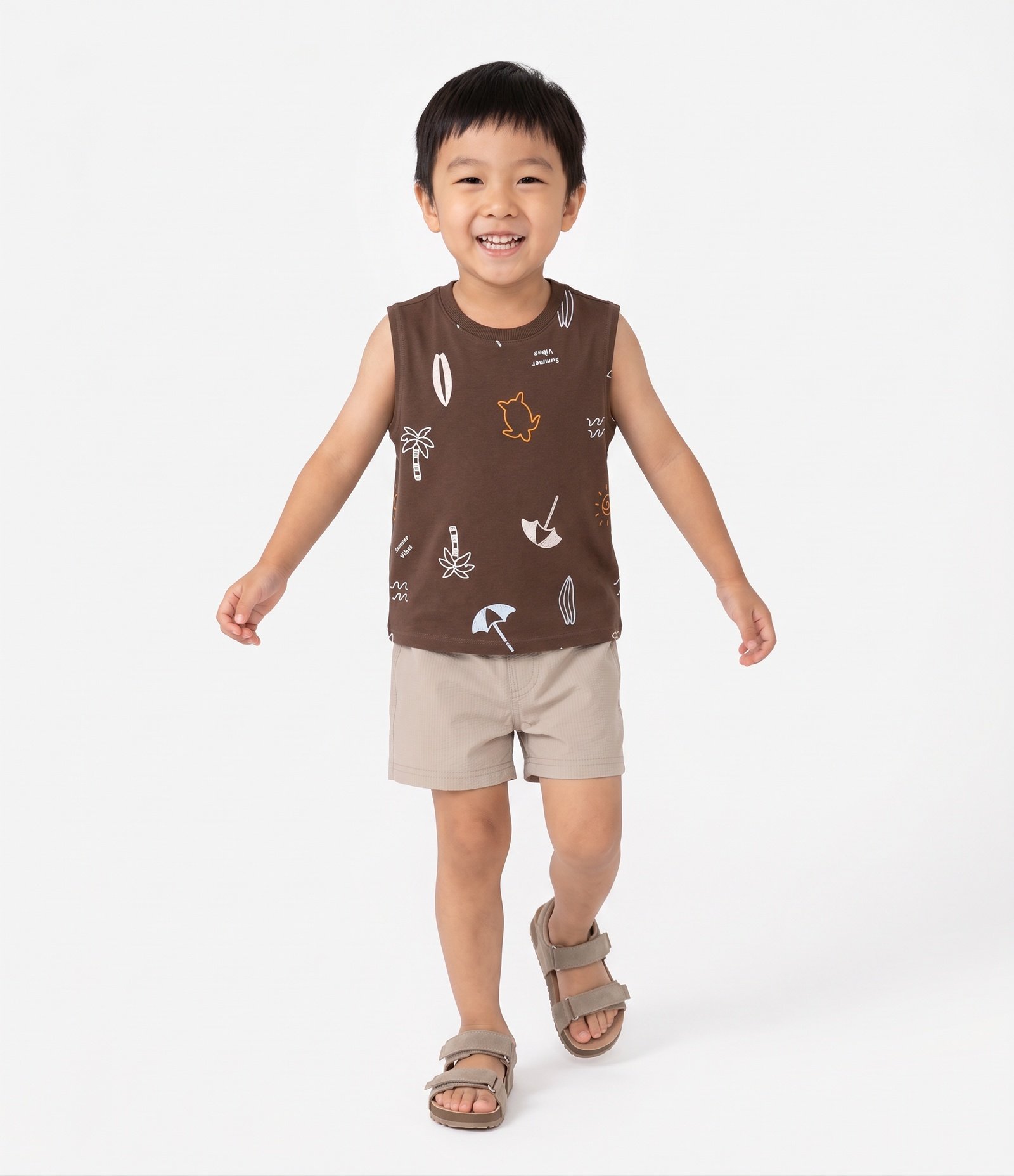 Camiseta Infantil Em Algodão Estampa Ícones de Praia - Tam 1 a 6 Anos Marrom 1