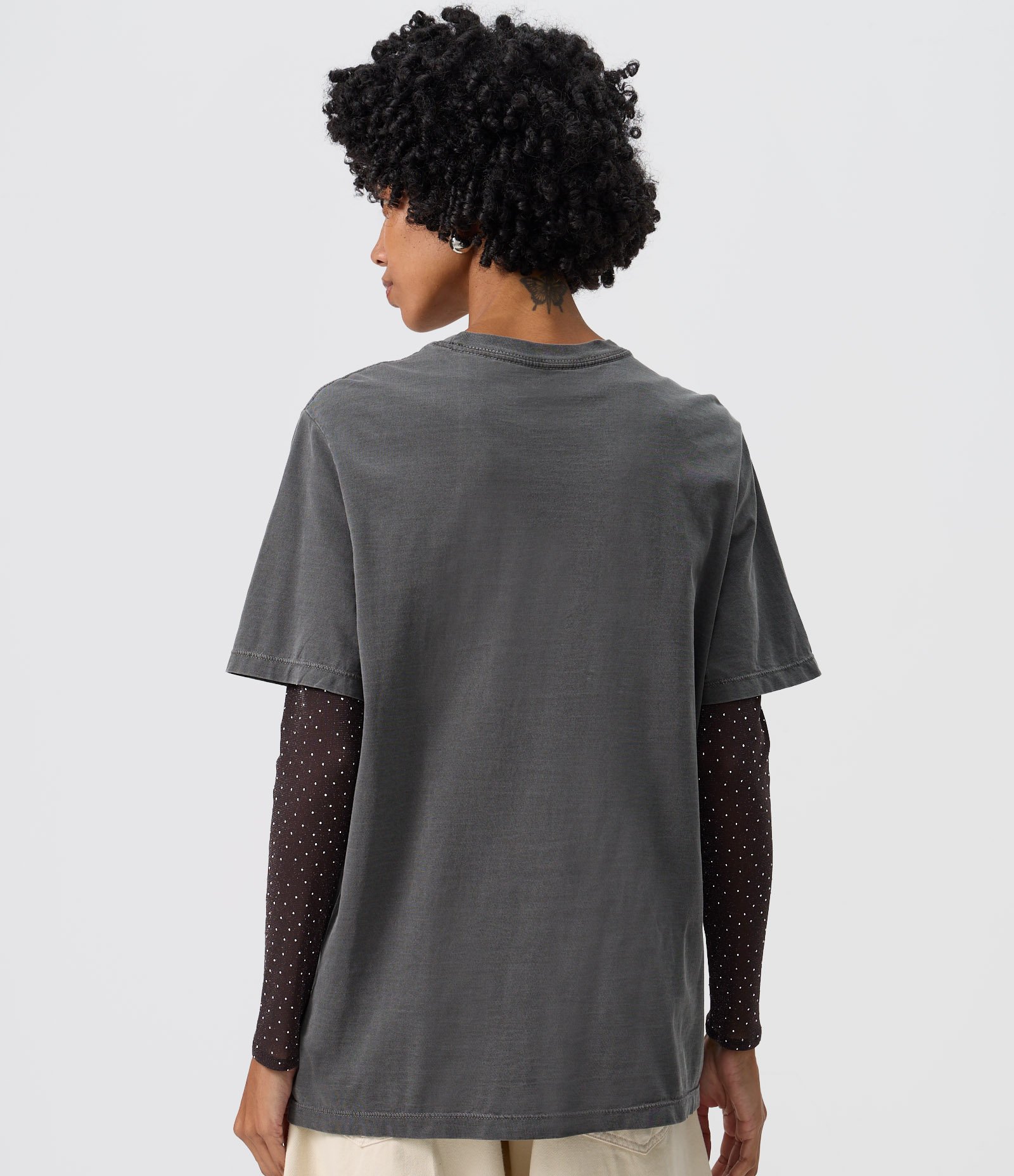 Camiseta em Algodão com Estampa Cereja Sweet as Cherry com Brilhos Preto 4