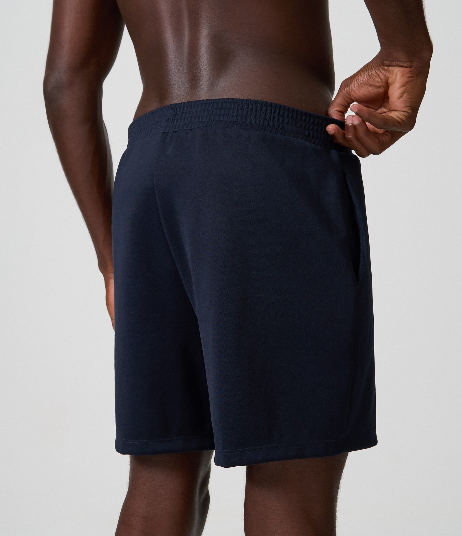Bermuda Esportiva em Microfibra Mesh com Acabamento Uniforme Azul Marinho 5