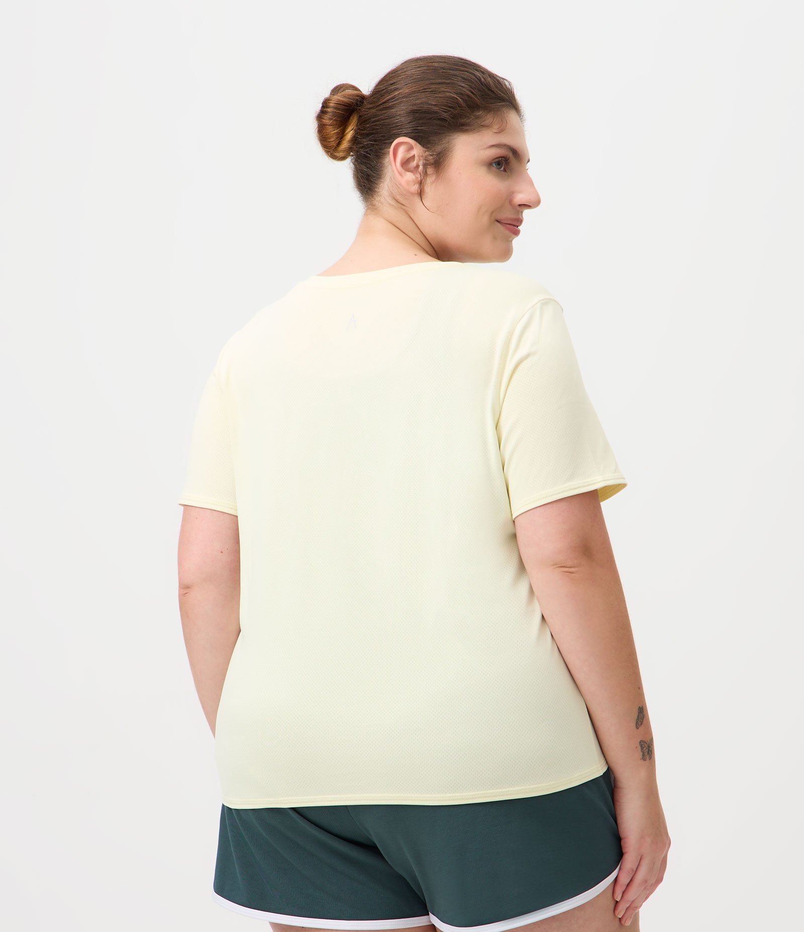 Camiseta Esportiva Dry em Poliamida Curve & Plus Size Amarelo 4