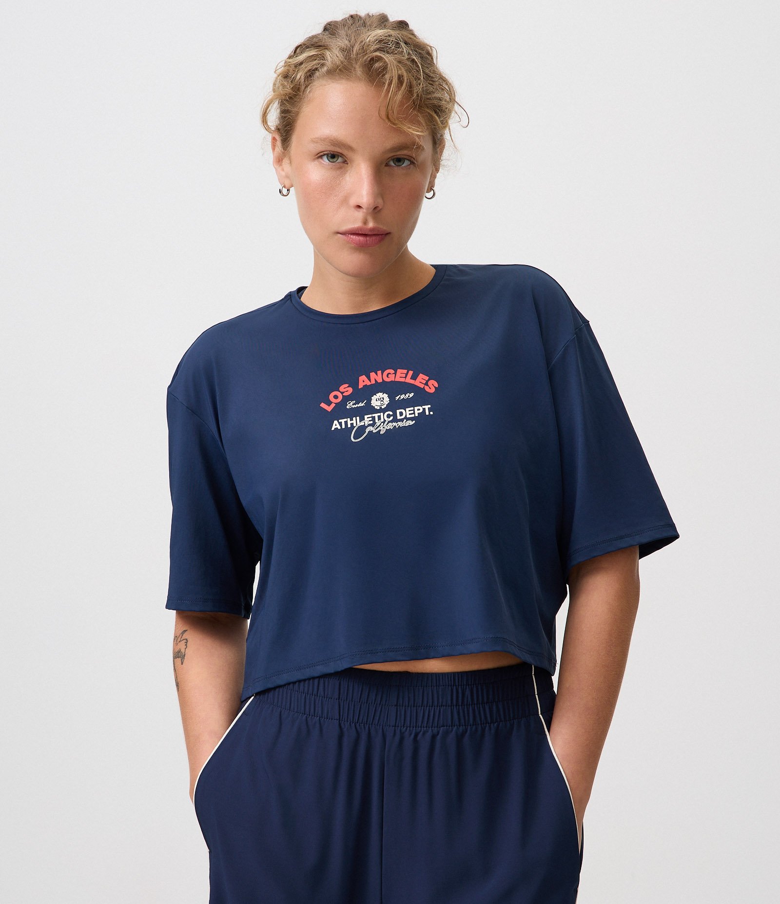 Camiseta Cropped Esportiva com Lettering Los Angeles Azul 1