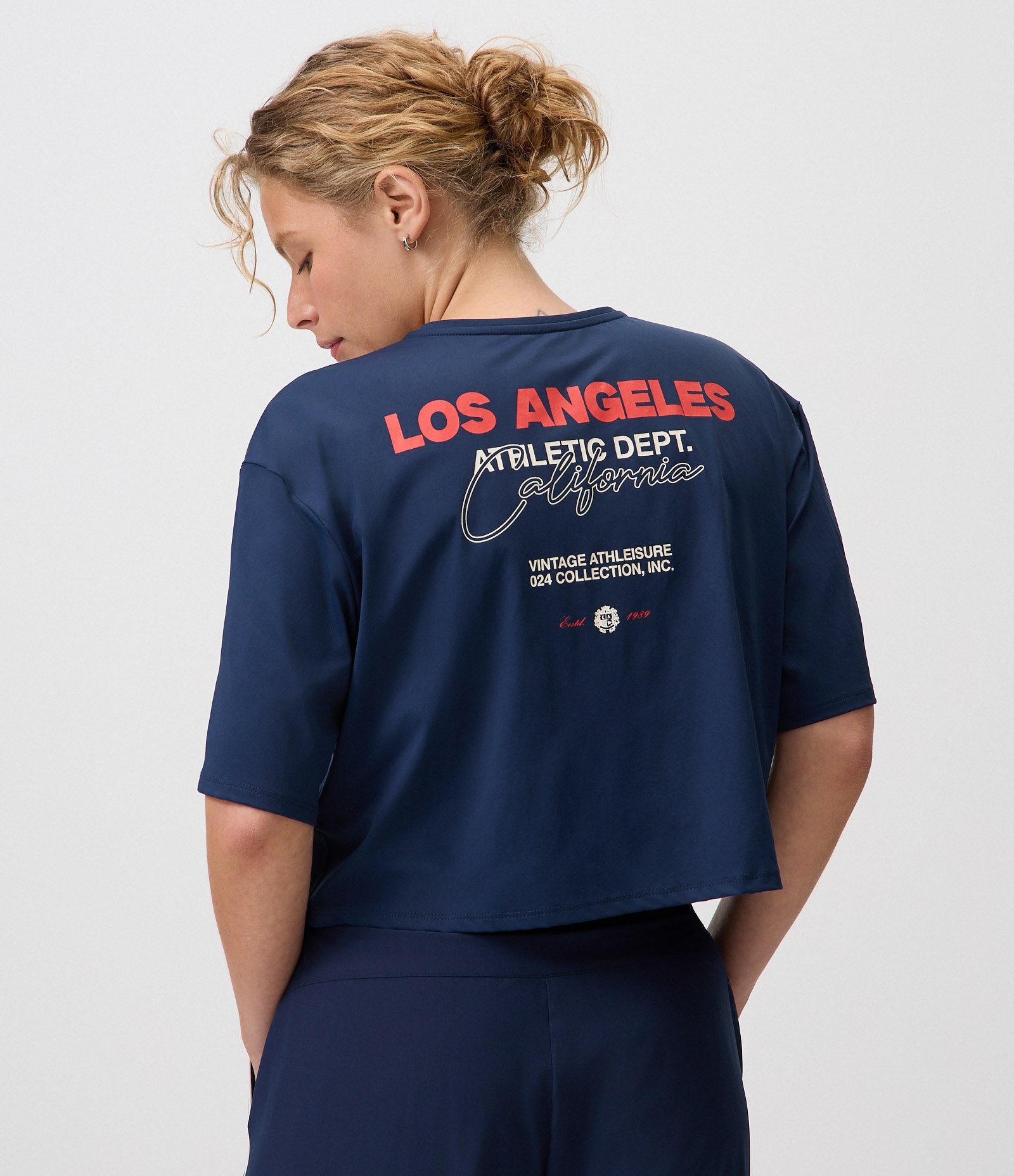 Camiseta Cropped Esportiva com Lettering Los Angeles Azul 3