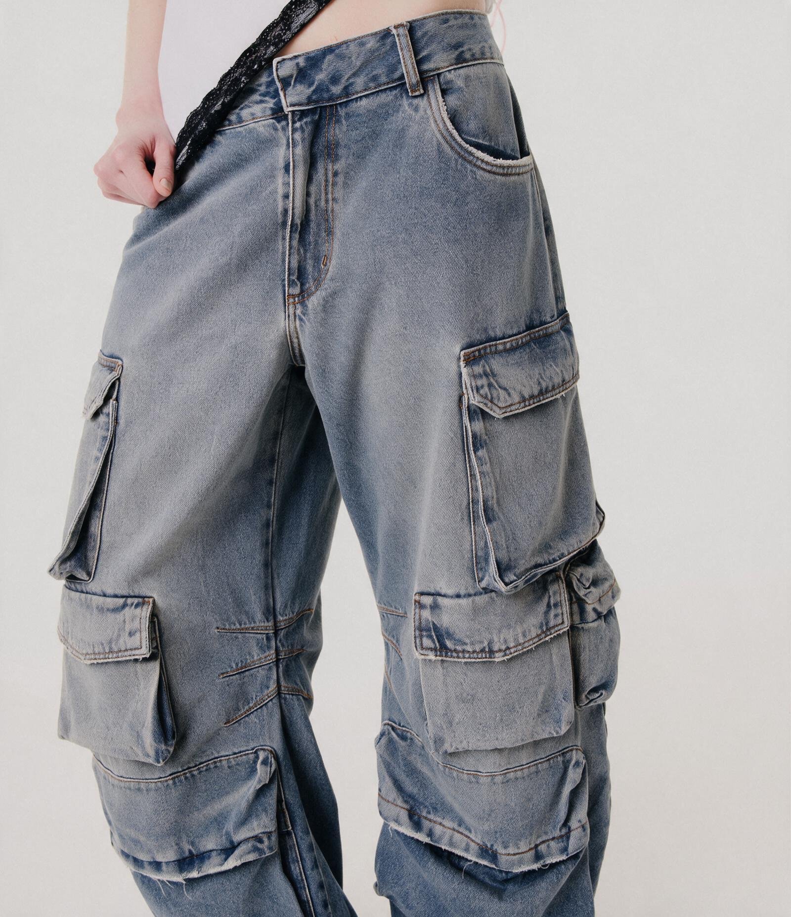 Calça Baggy Balloon em Jeans com Bolsos Cargo Azul 2