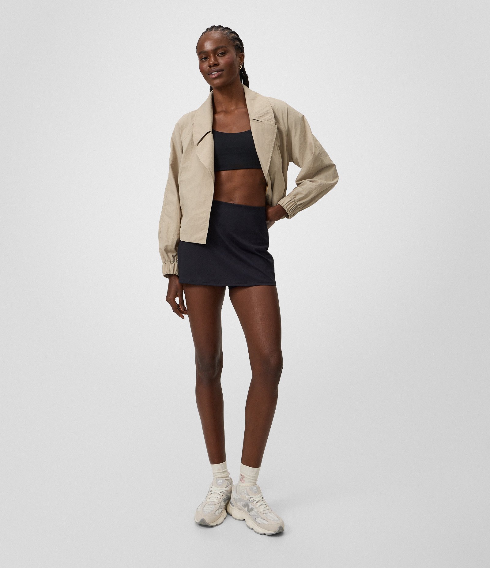 Short Saia Mini Esportivo em Microfibra com Cintura Alta Preto 4