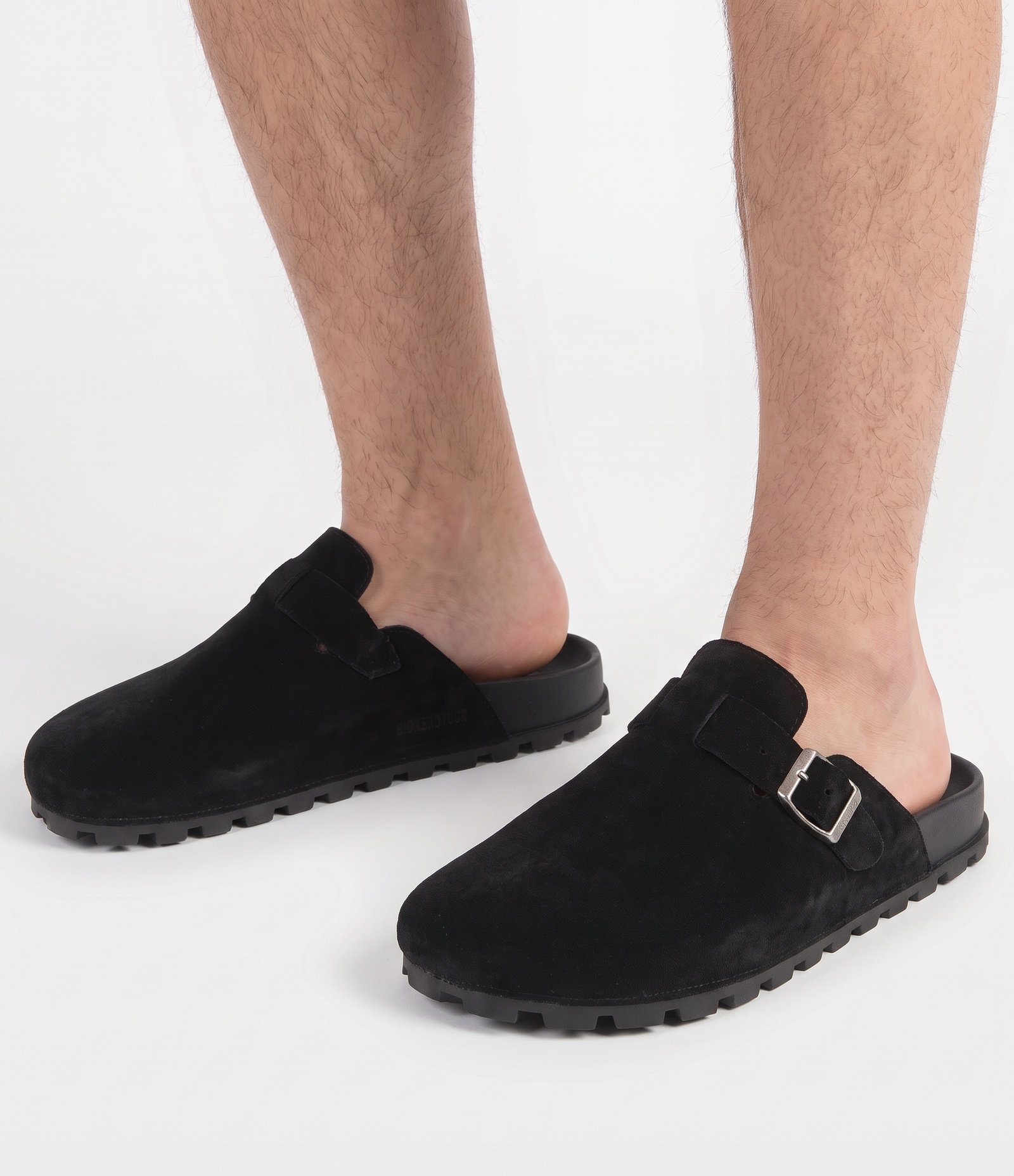 Chinelo Mule em Couro Camurça com Fivela Preto 2