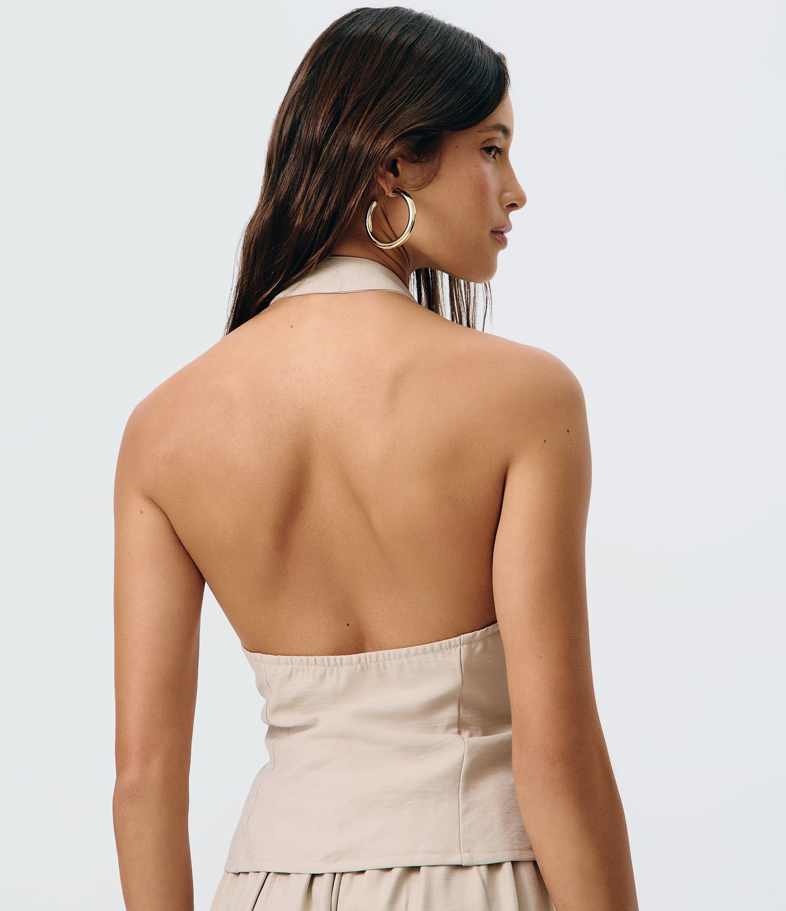 Blusa Frente Única em Viscose com Gola Mandarim e Barra Peplum Bege 4