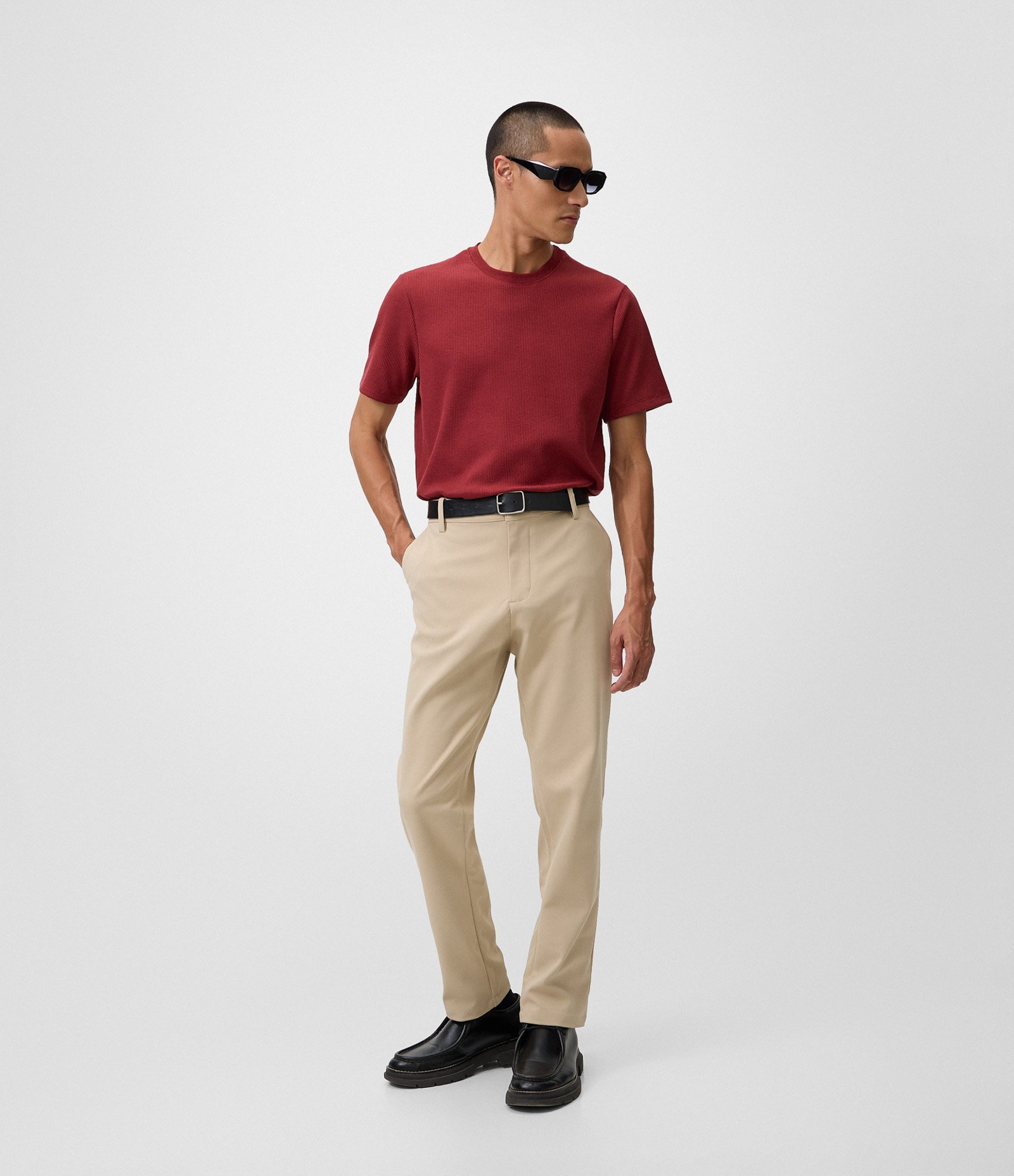 Calça Slim em Sarja Dobby Alfaiatada Bege 1