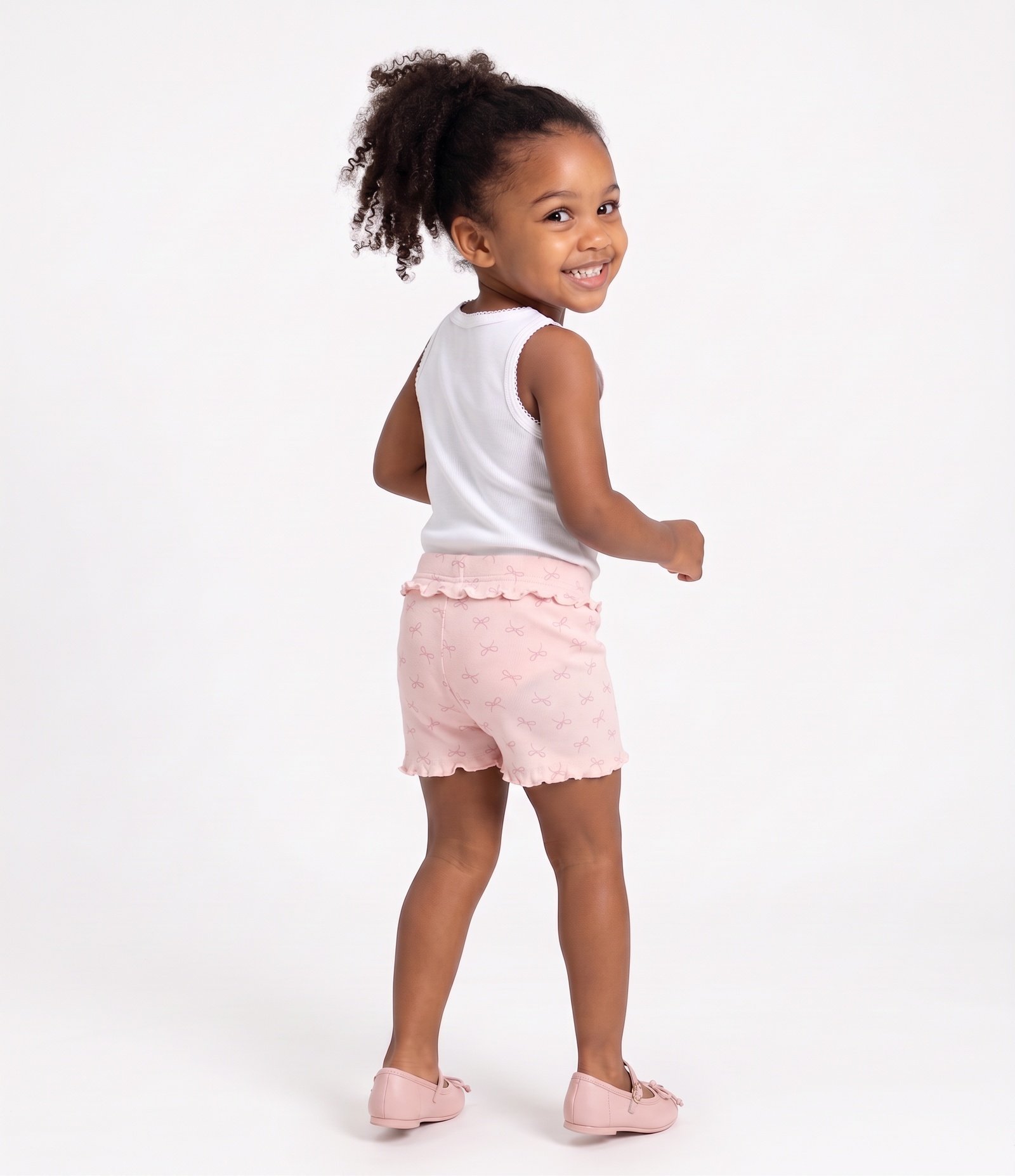 Short Infantil Ribana table em rib com frufru na barra e babadinho no cós Lacos 1-5-6 Rosa 3