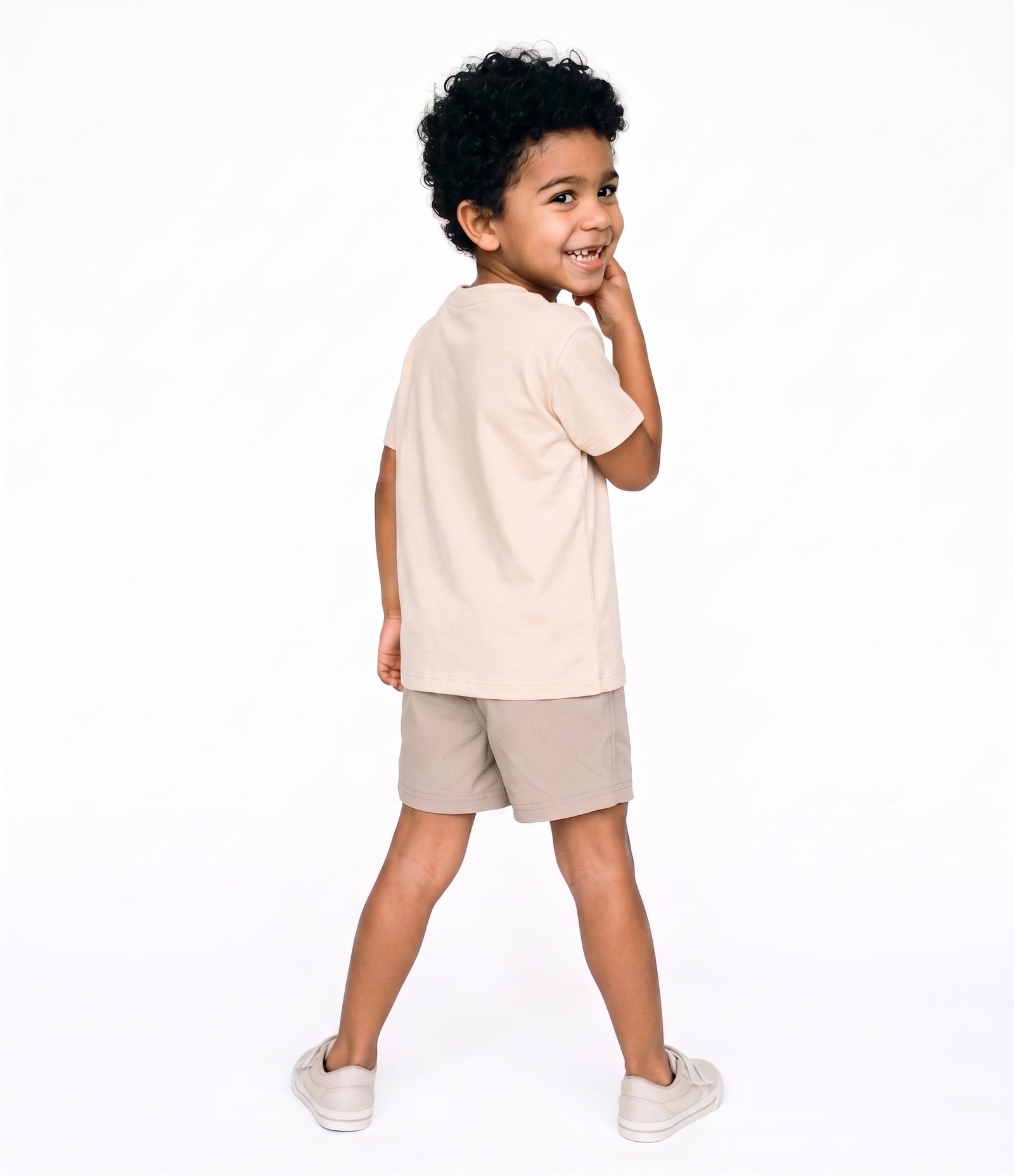 Camiseta Infantil Em Algodão Estampa Carros -Tam 1 a 6 Anos Bege 3