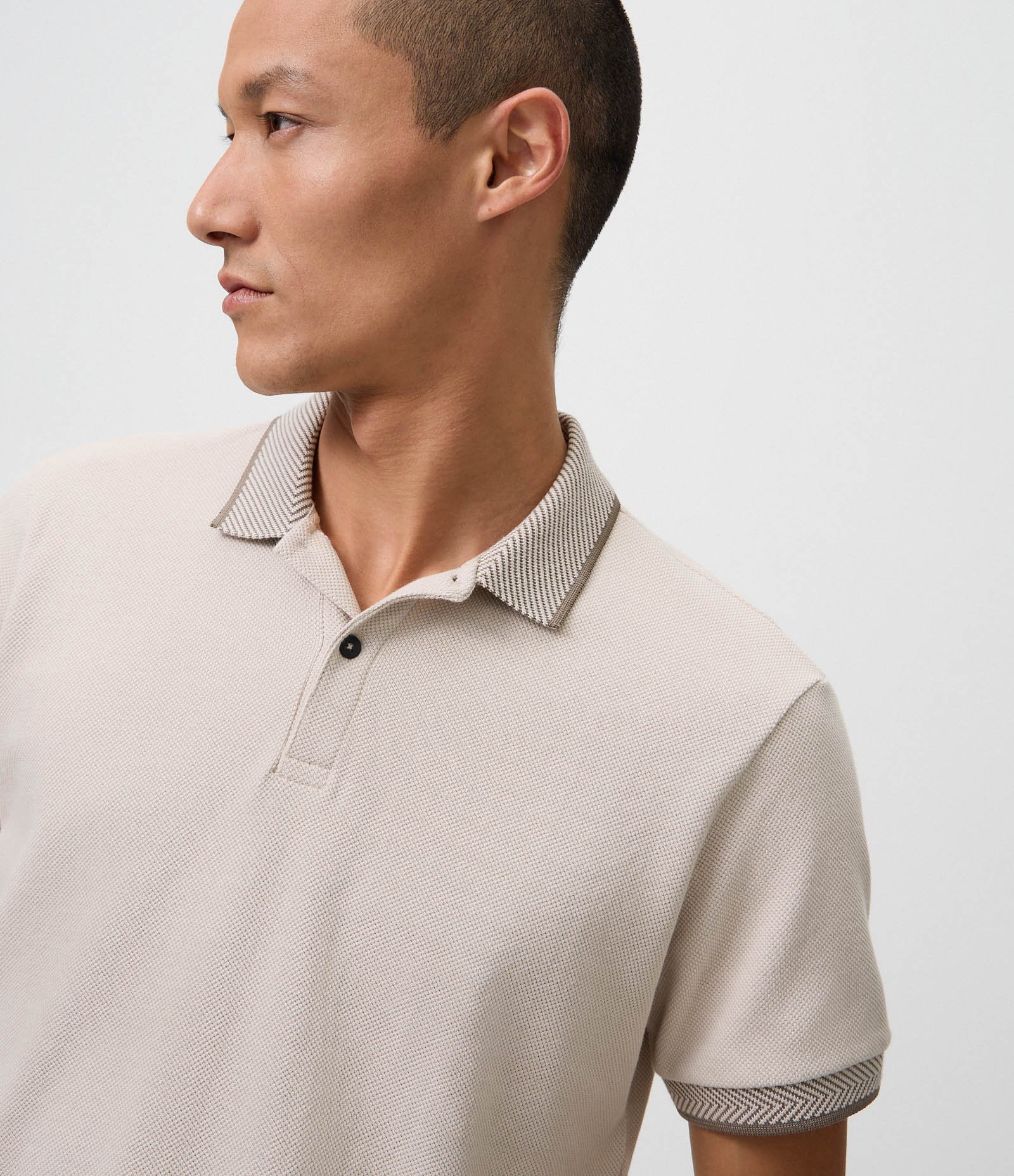 Camisa Polo em Algodão com Gola e Punhos Contrastantes Bege 4
