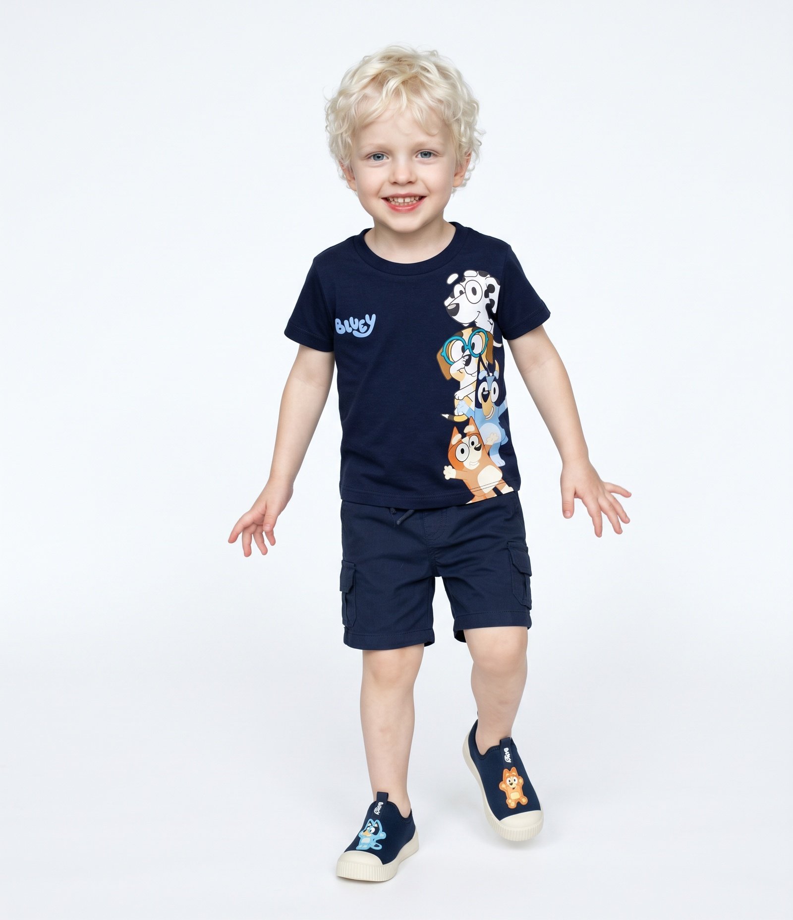 Camiseta Infantil Em Algodão Bluey com Estampa Lateral - Tam 2 a 6 Anos Azul 1