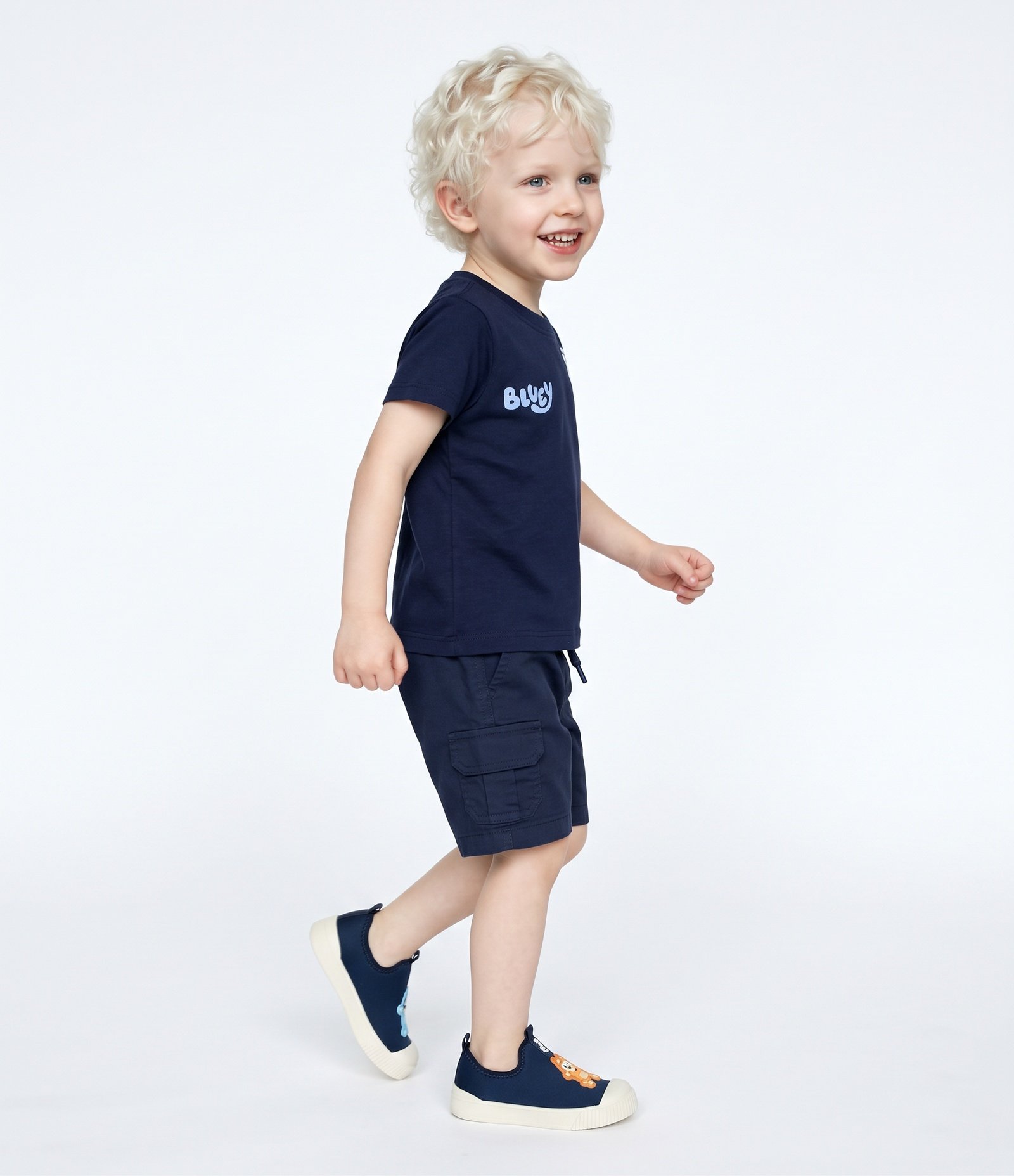 Camiseta Infantil Em Algodão Bluey com Estampa Lateral - Tam 2 a 6 Anos Azul 2