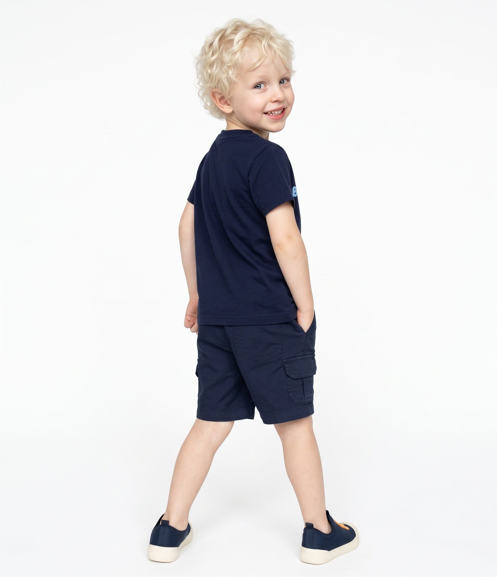 Camiseta Infantil Em Algodão Bluey com Estampa Lateral - Tam 2 a 6 Anos Azul 3