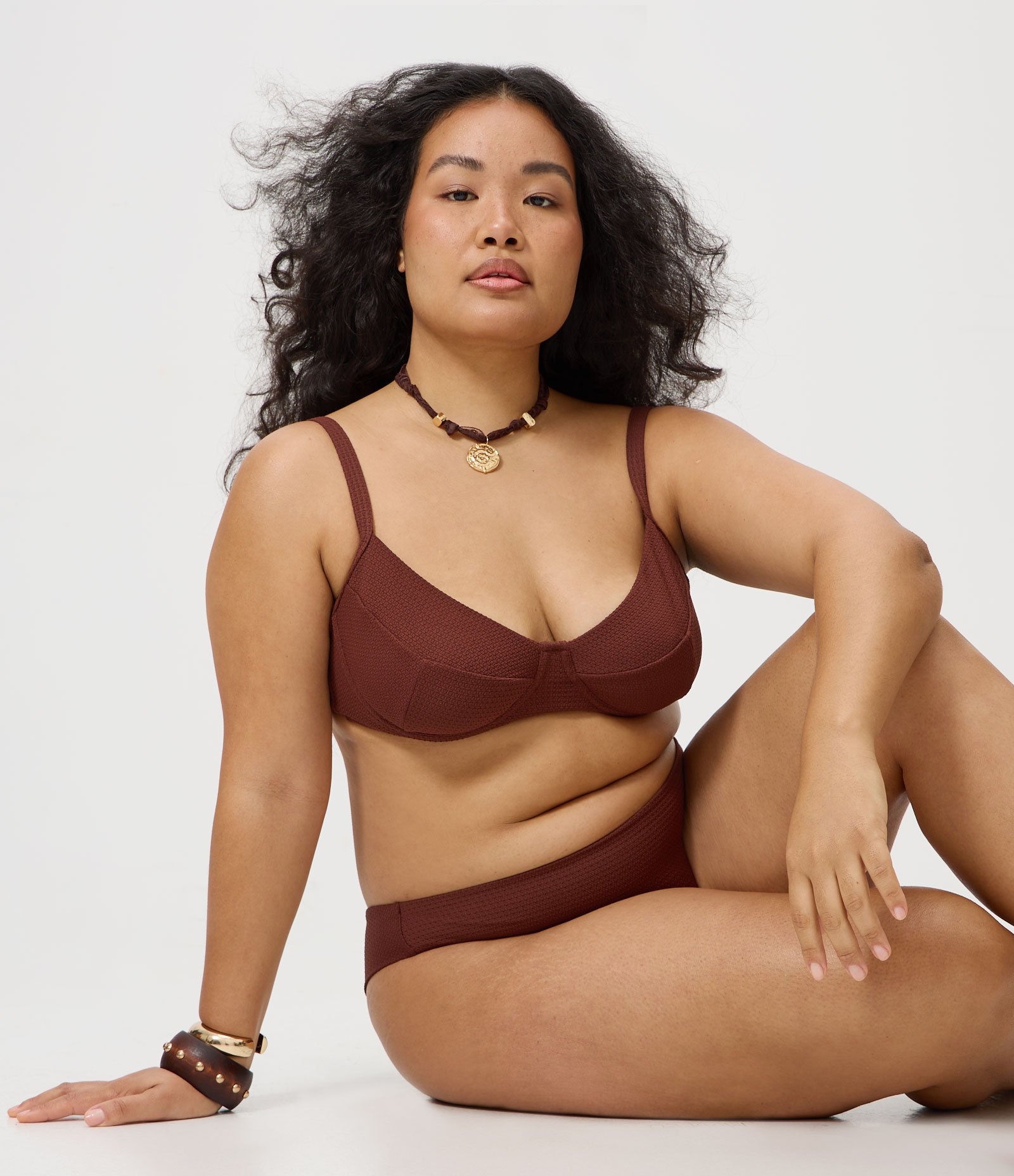 Biquíni Top Camisetinha Texturizado Curve & Plus Size Marrom 1