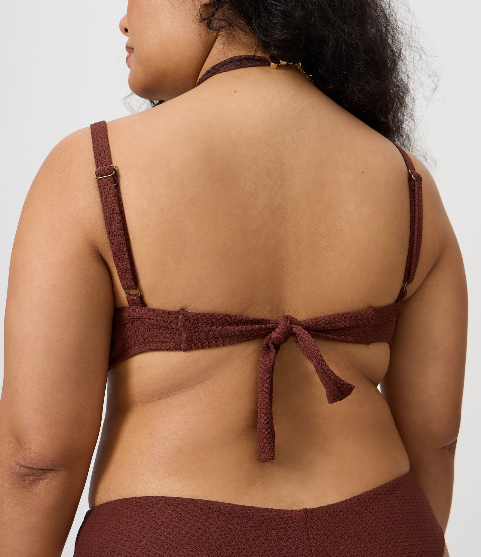 Biquíni Top Camisetinha Texturizado Curve & Plus Size Marrom 4