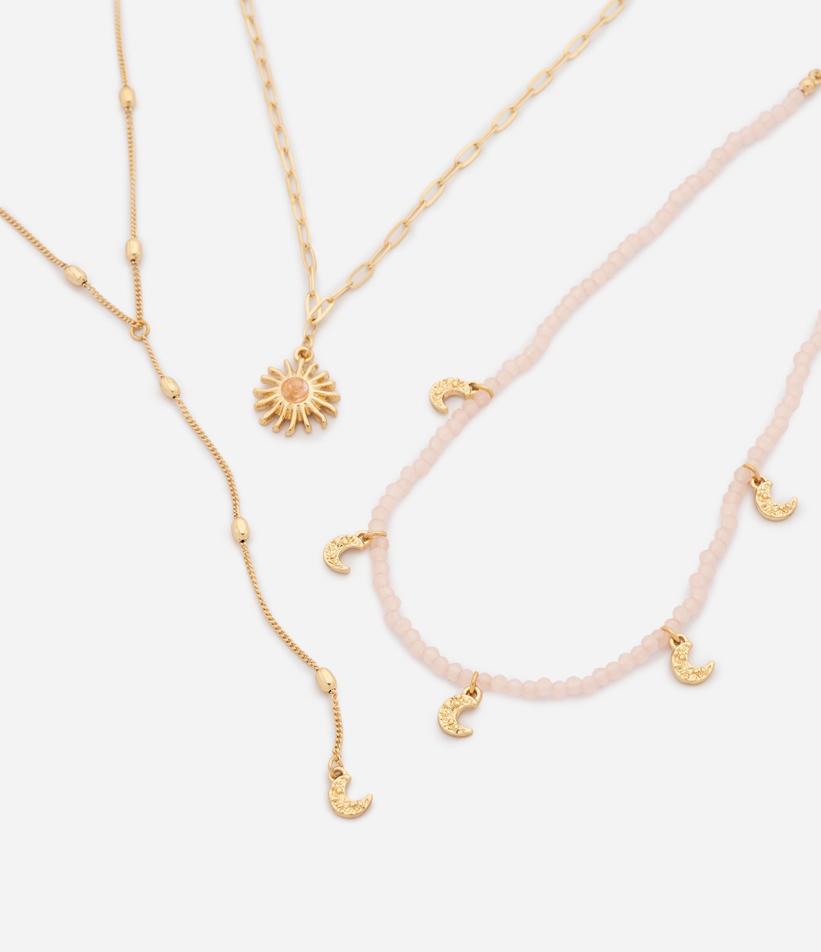Colar em Camadas com Pingentes de Sol e Lua Dourado 1