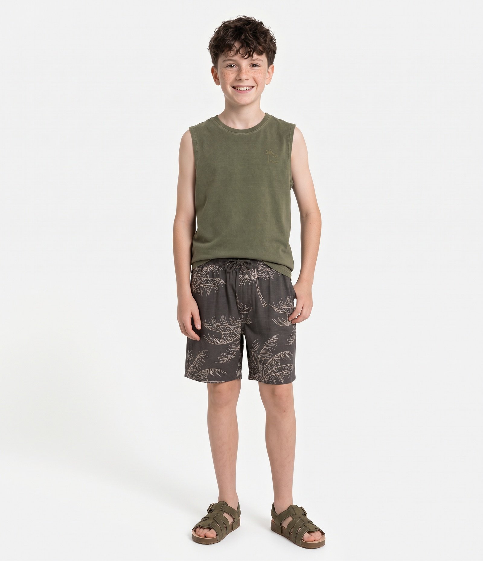 Camiseta Infantil Em Algodão Bordado Localizado com Efeito Lavado - Tam 5 a 16 Anos Verde 1