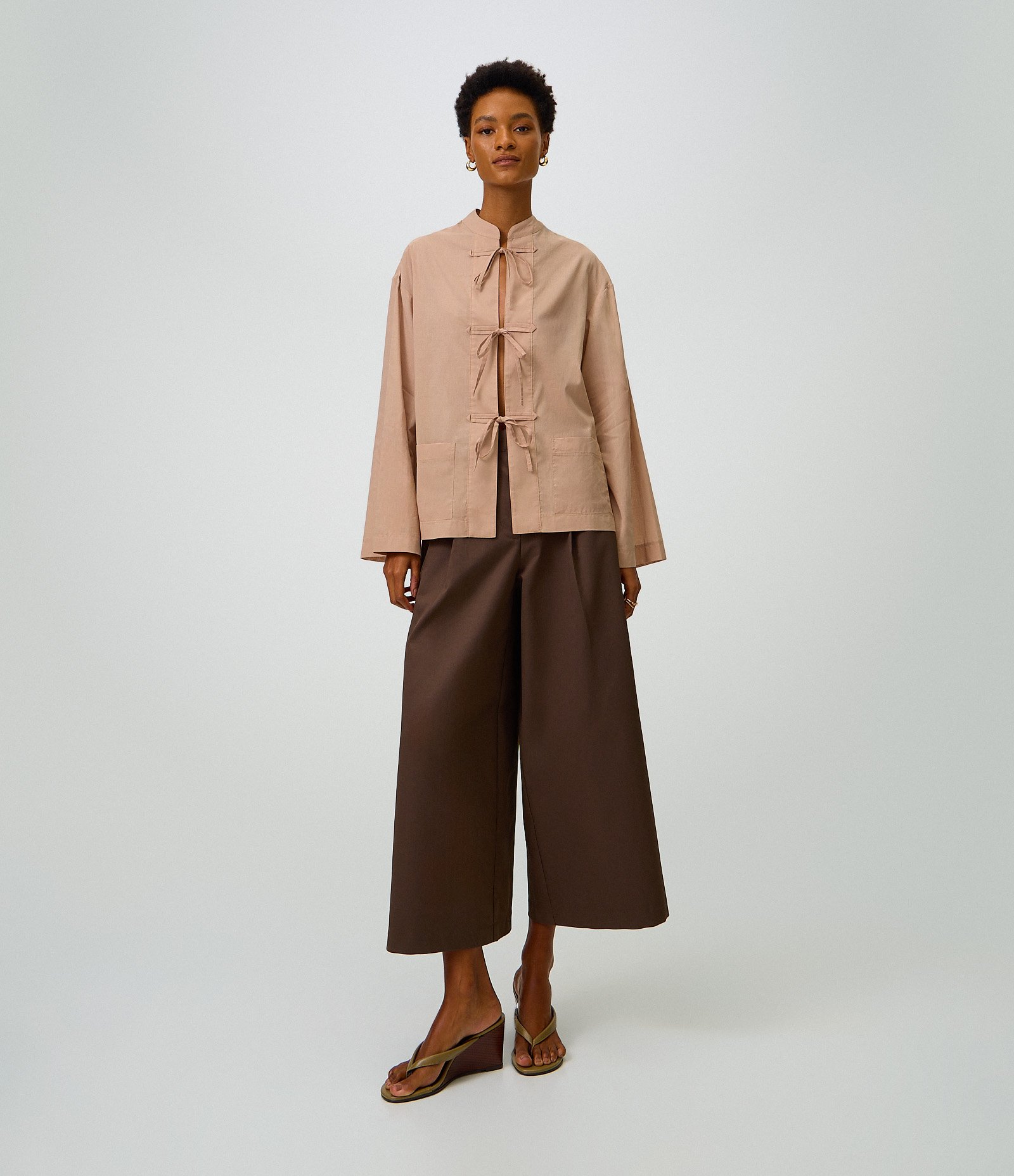Blusa Kimono em Algodão com Amarração Oriental Frontal Bege 2