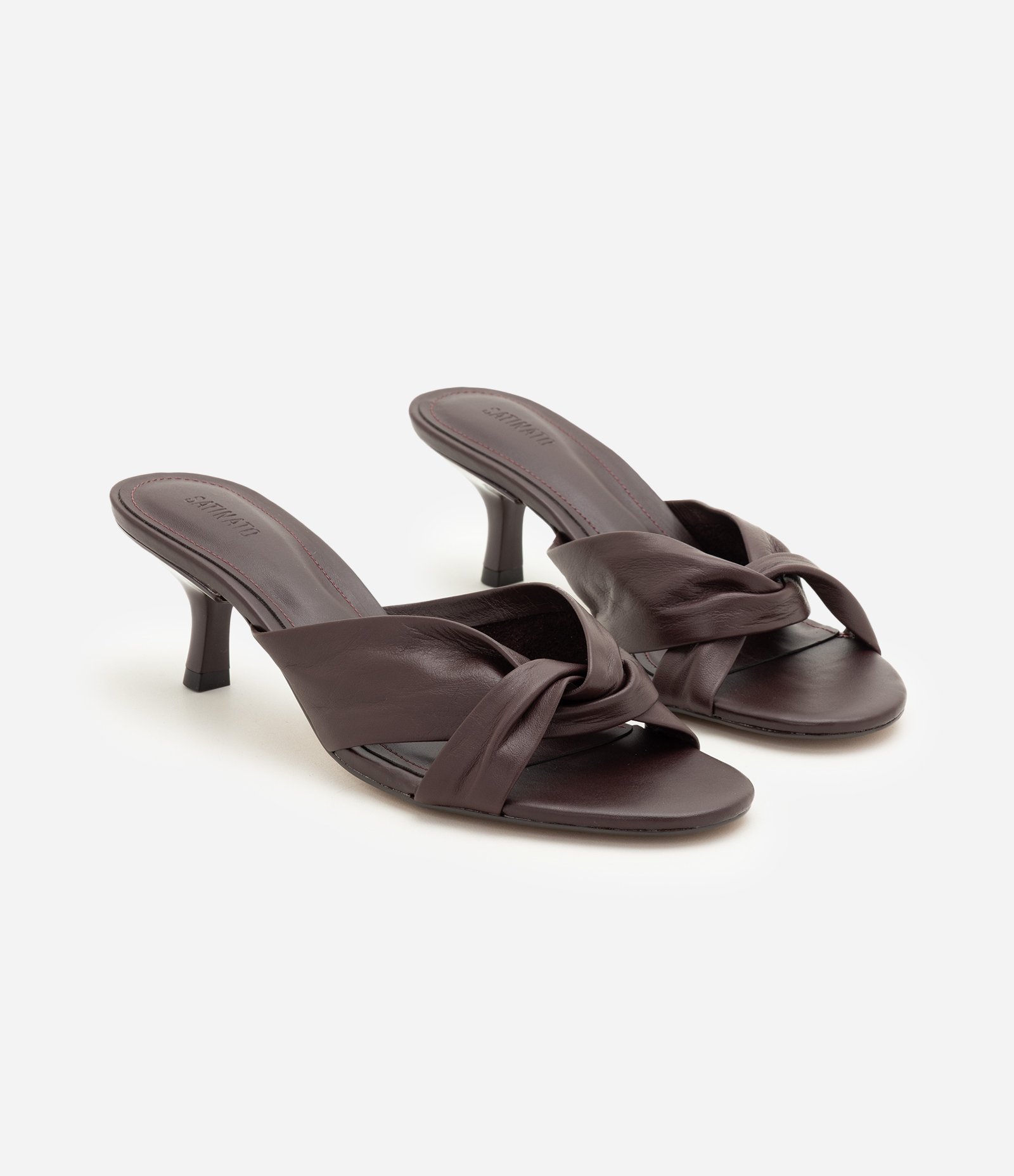 Sandália Mule em Couro com Nó e Salto Kitten Heel Vinho 2