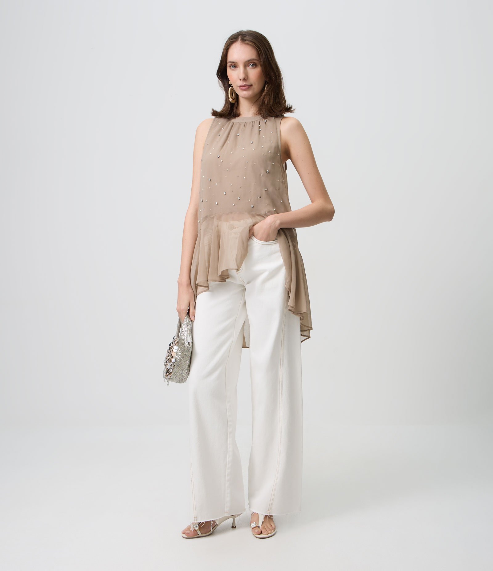 Calça Wide em Sarja com Recortes Contrastantes Branco 1