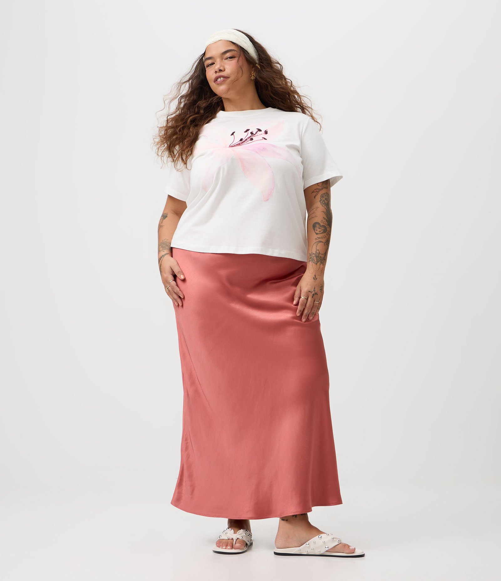 Saia em Cetim Twill Curve & Plus Size Salmão 1
