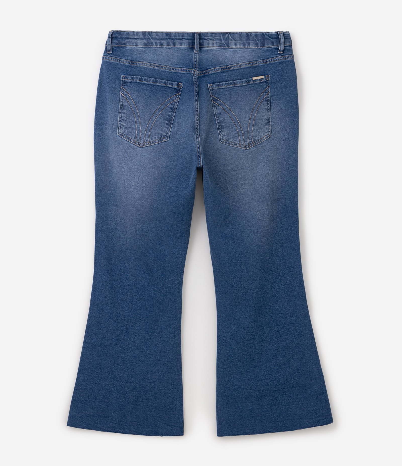 Calça Boot Cut em Jeans com Elastano e Barra a Fio Curve & Plus Size Azul 8