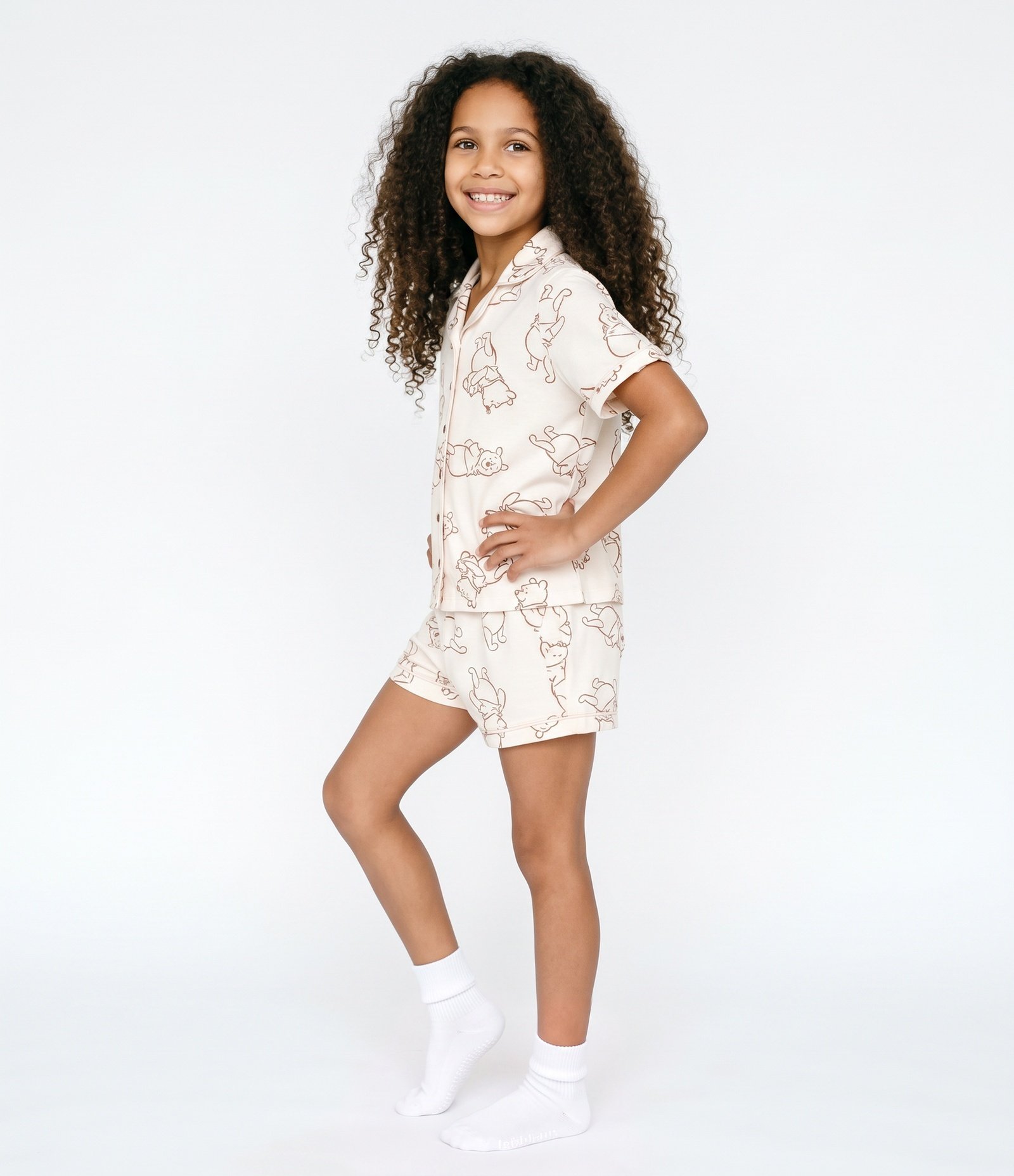 Pijama Americano Infantil Estampa Ursinho Pooh - Tam 4 a 12 Anos Bege 2