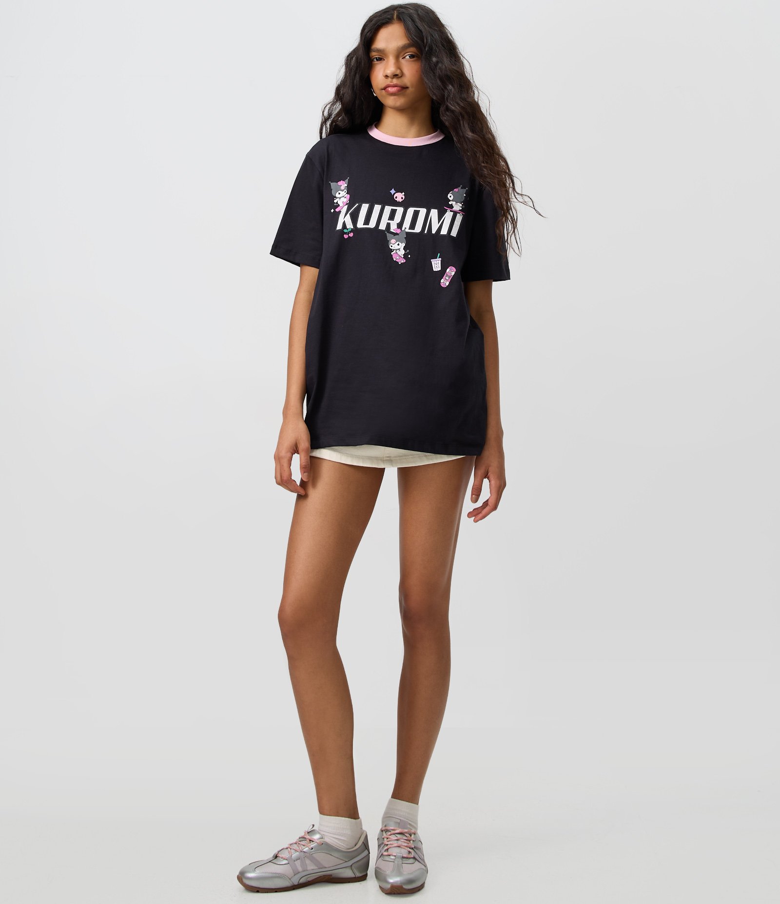 Camiseta em Algodão com Estampa de Skate e Kuromi Preto 2