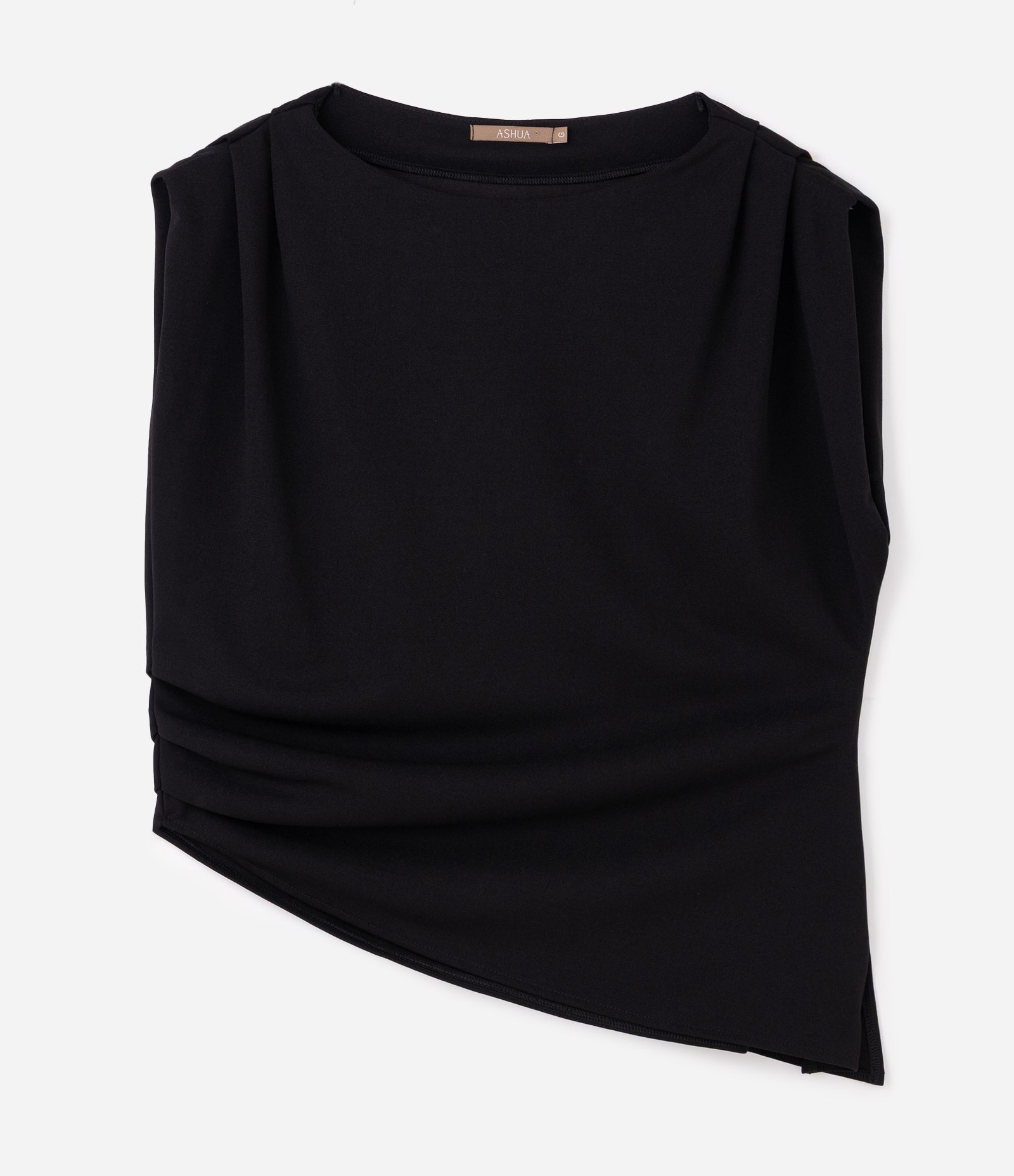 Blusa em Crepe com Franzidos e Ponta Alongada Curve & Plus Size Preto 5