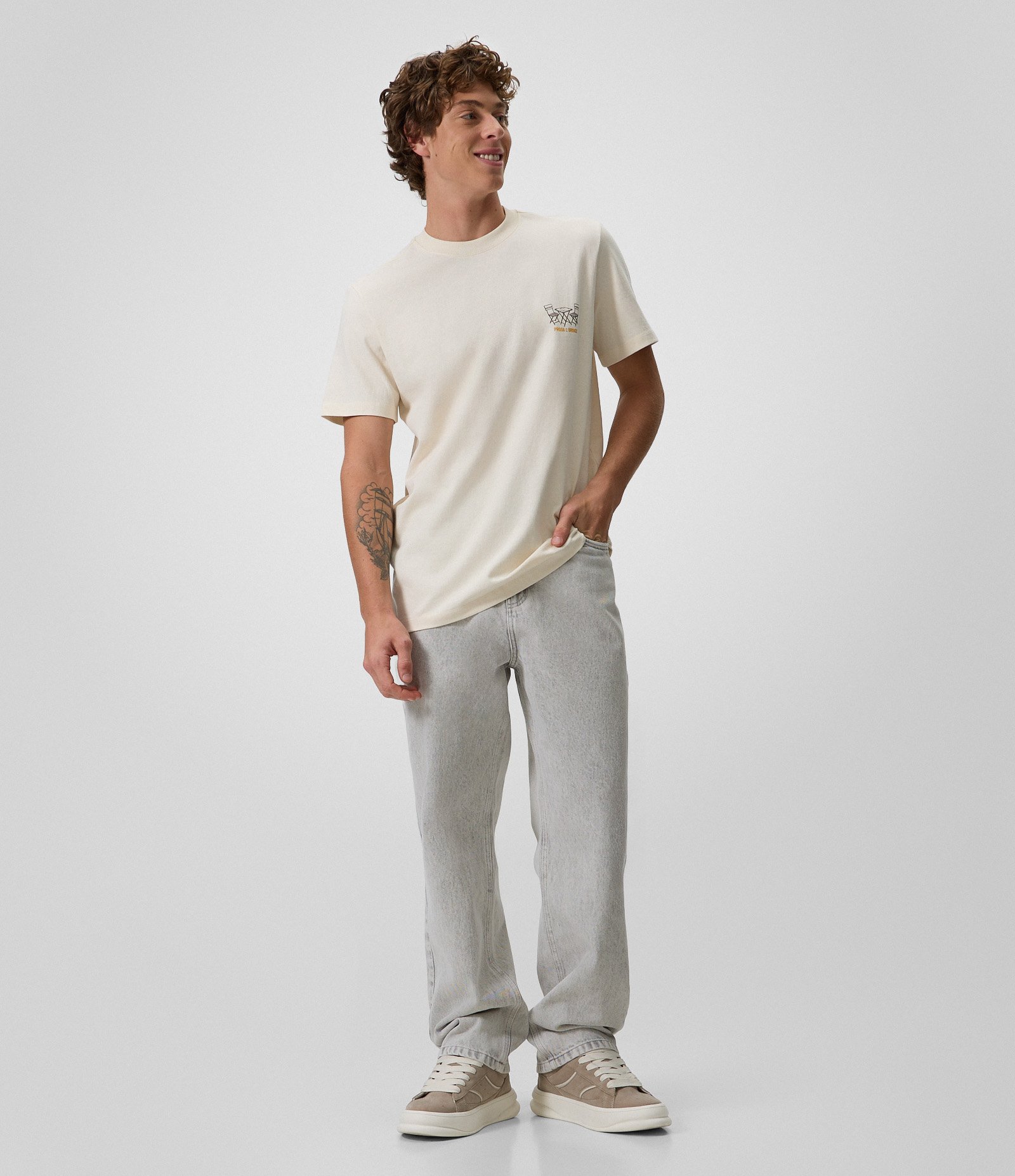 Camiseta Comfort em Algodão com Estampa Prosa e Brinde Off White 2