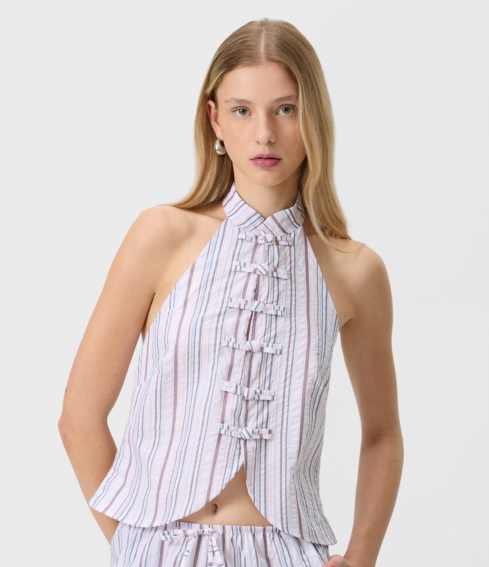Blusa Frente Única com Estampa Listrada e Fechamento Oriental Multicores 1