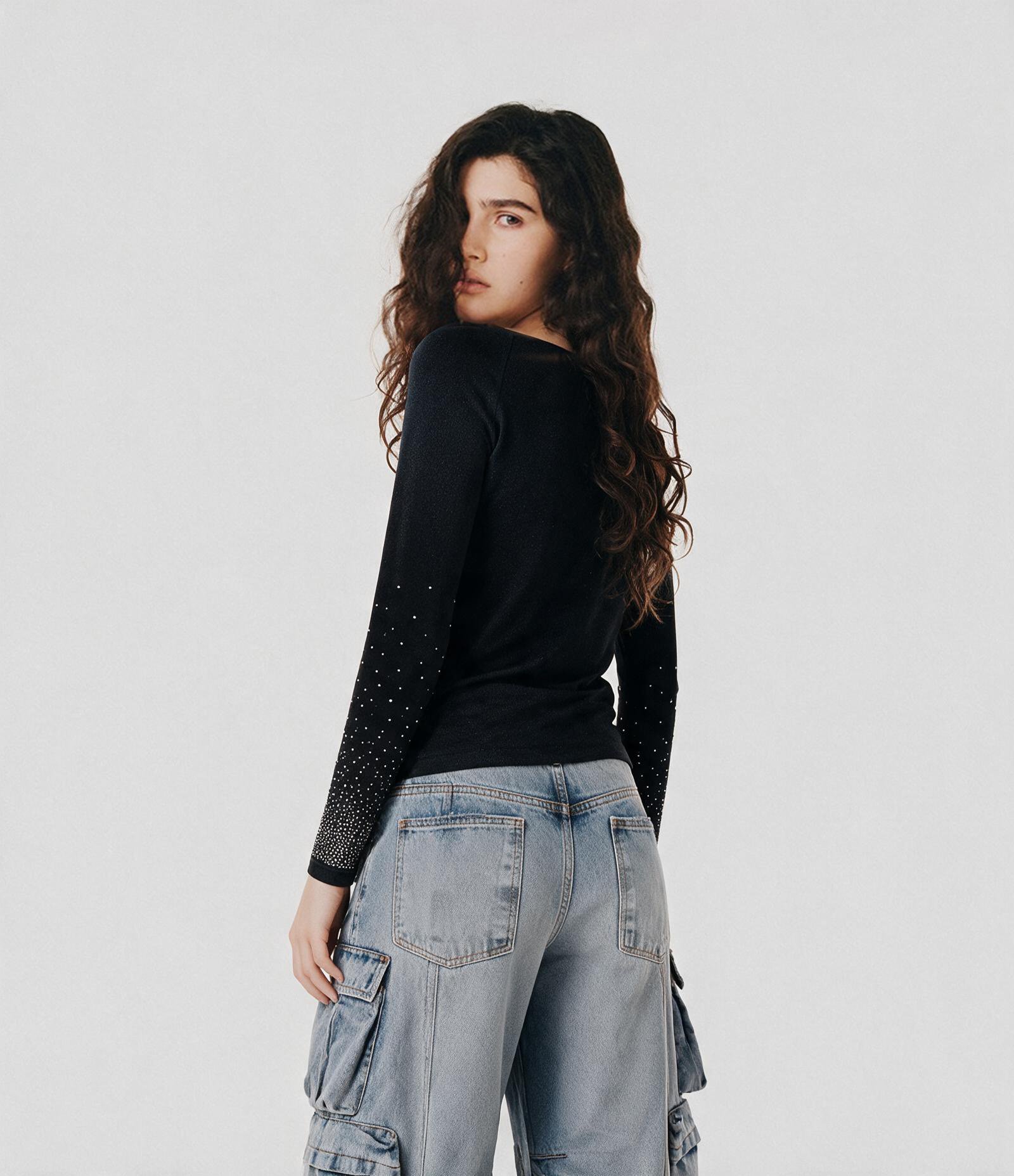 Blusa em Algodão com Decote Ombro a Ombro e Estampa Tigre Preto 4
