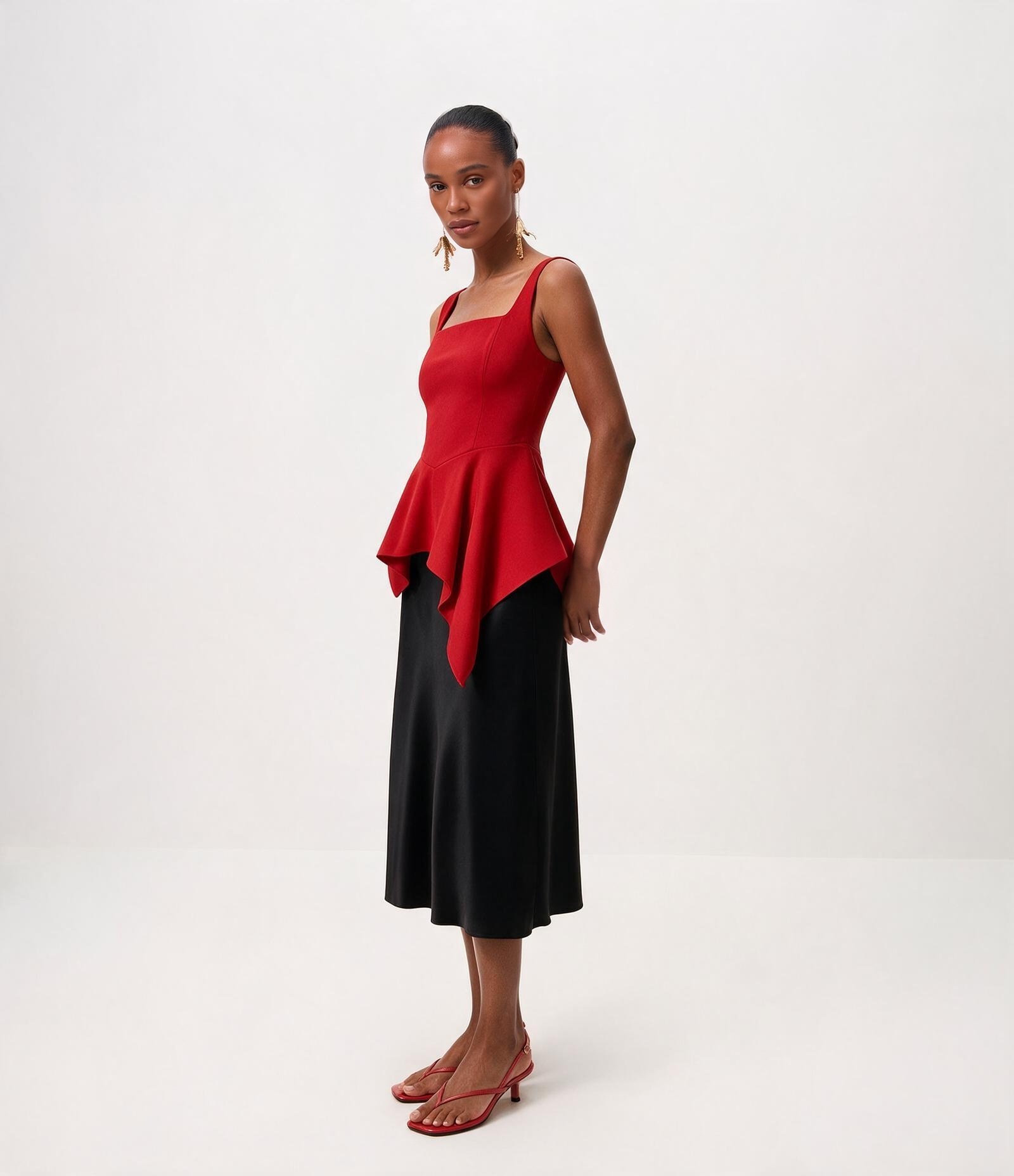 Blusa Peplum Alfaiatada com Recortes e Barra Assimétrica Vermelho 2