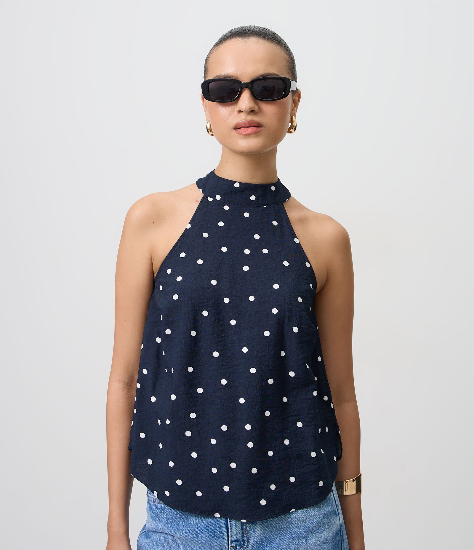 Blusa Halter em Viscose com Estampa Poá Azul 1