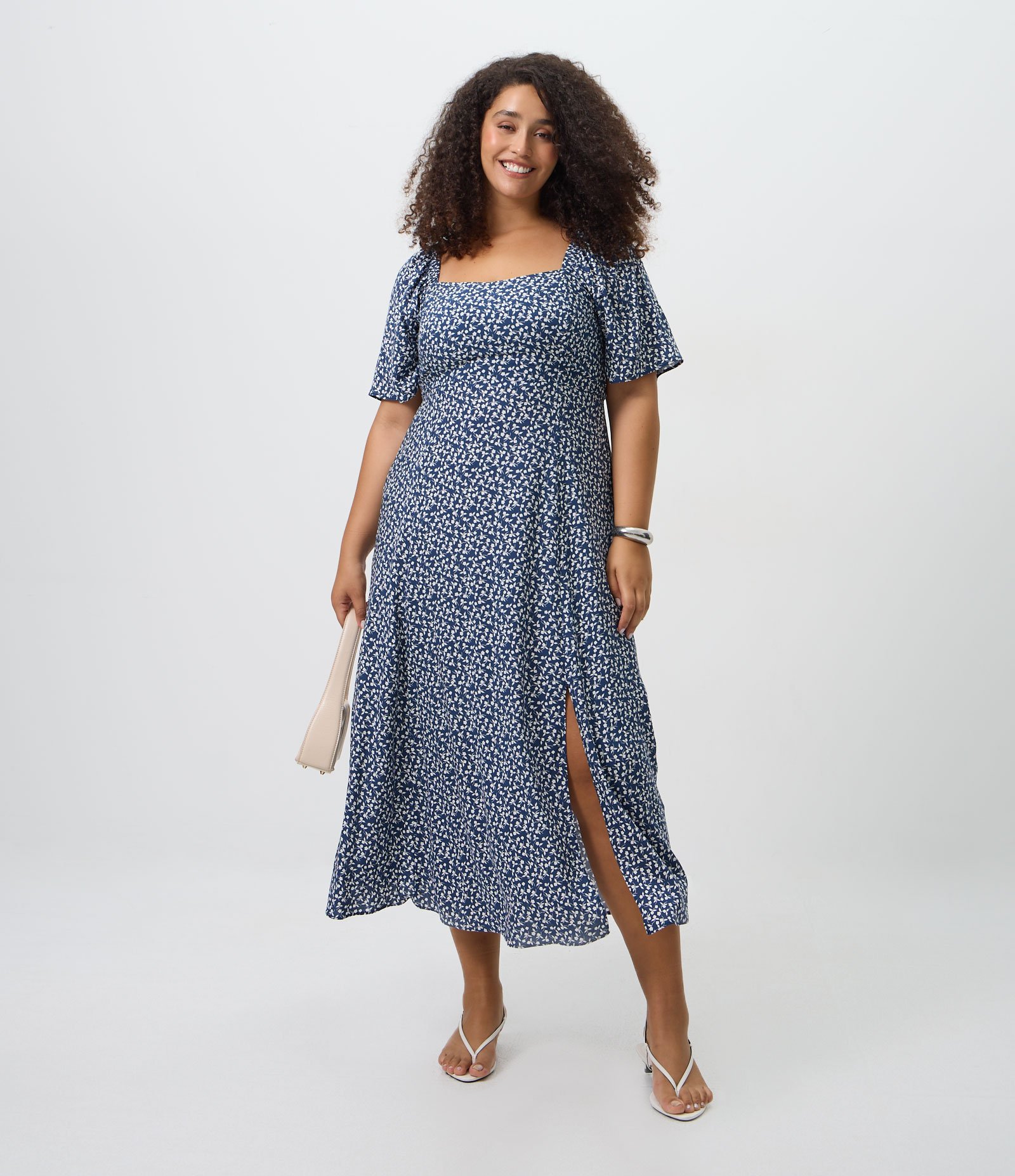 Vestido Midi em Viscose com Floral Liberty Curve & Plus Size Azul 1