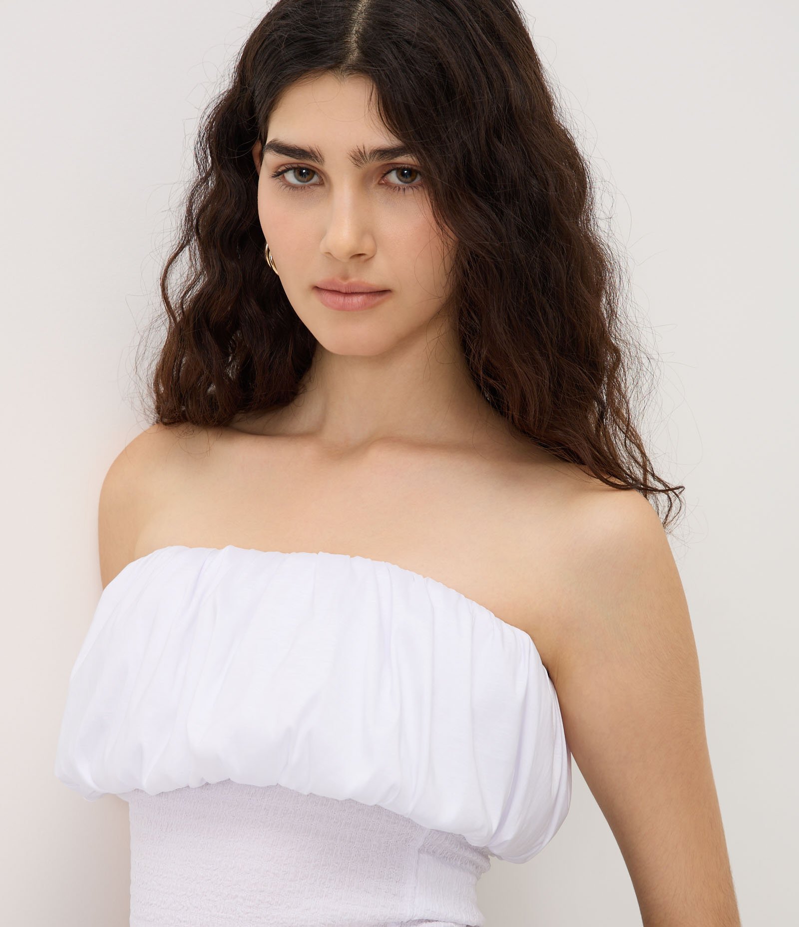 Blusa Tomara que Caia com Decote Balonê e Textura Franzida Branco 3