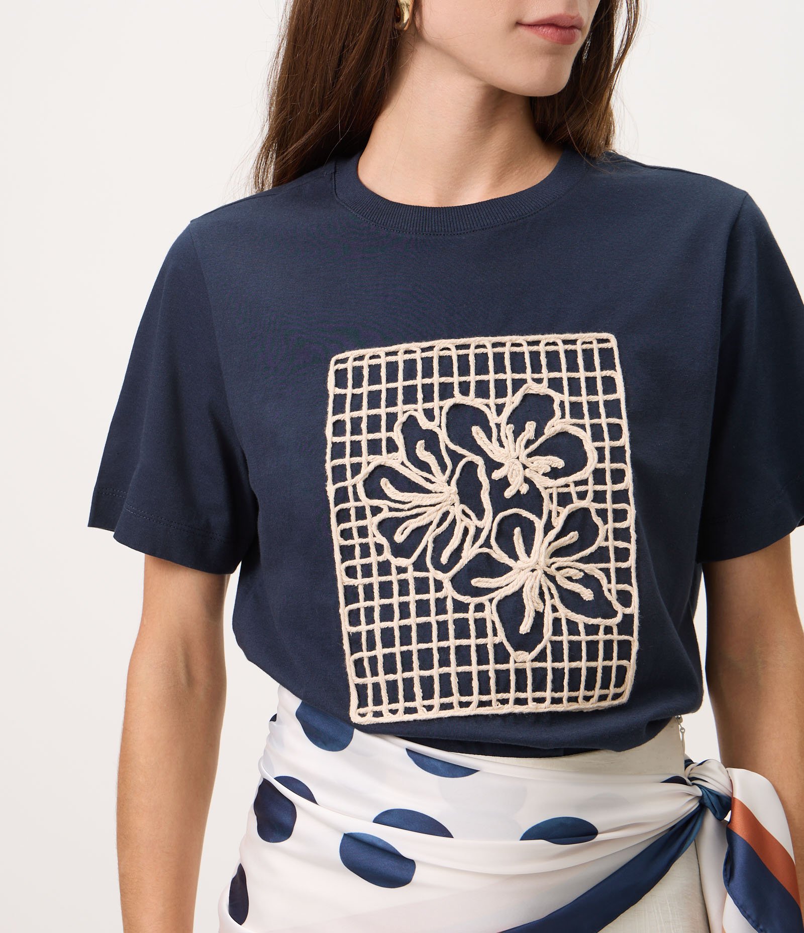 Blusa em Algodão com Bordado Floral Azul 3