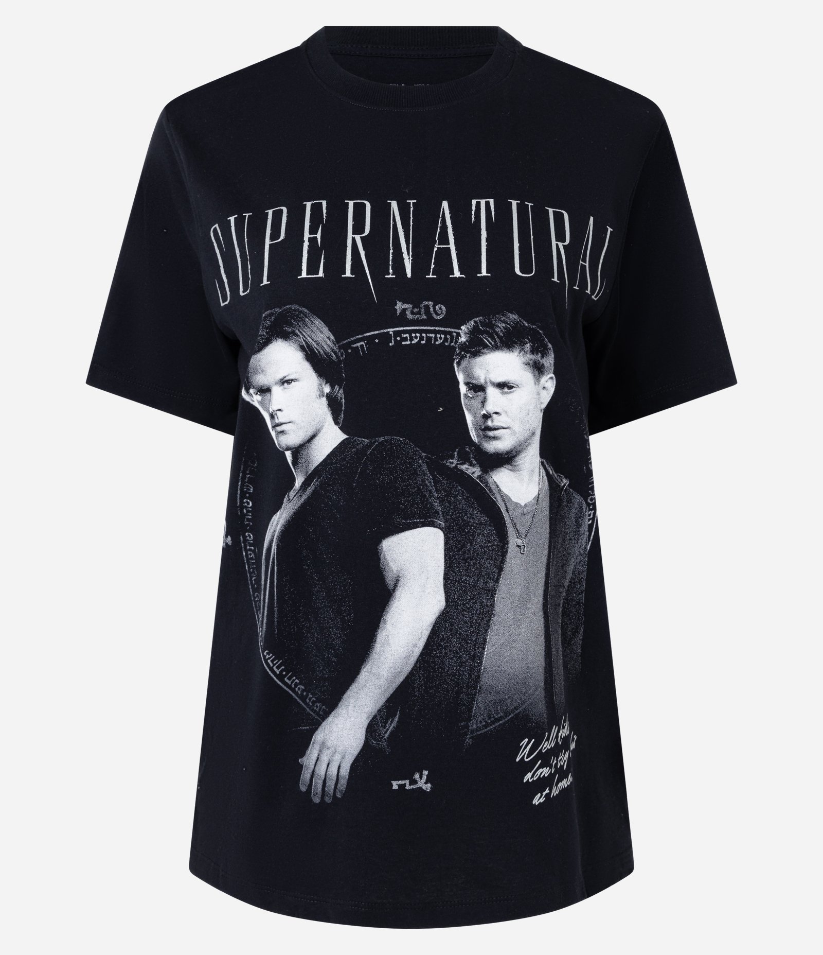 Camiseta em Algodão com Estampa Supernatural Preto 1