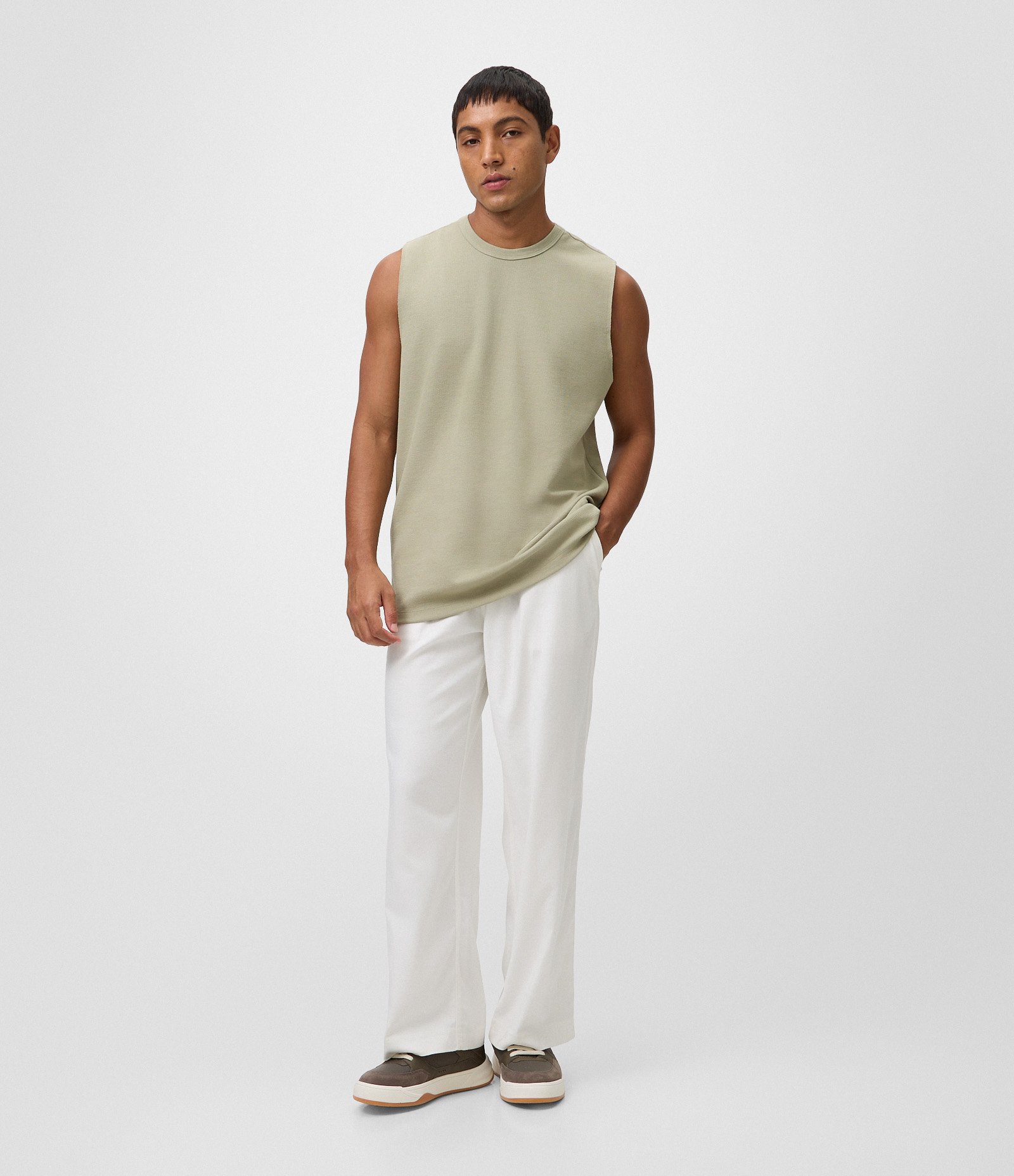 Regata Comfort em Algodão com Textura Canelada Verde 2