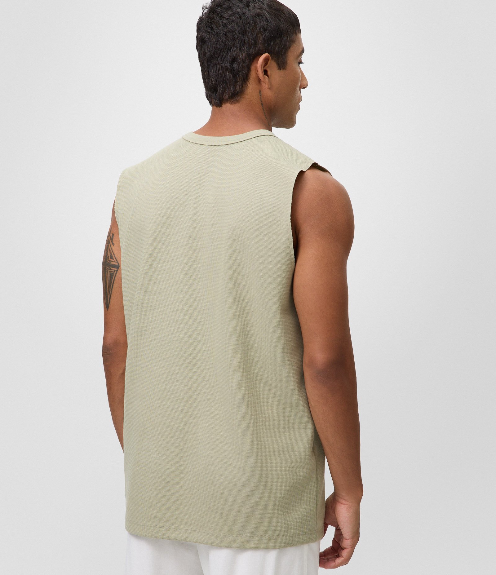 Regata Comfort em Algodão com Textura Canelada Verde 3
