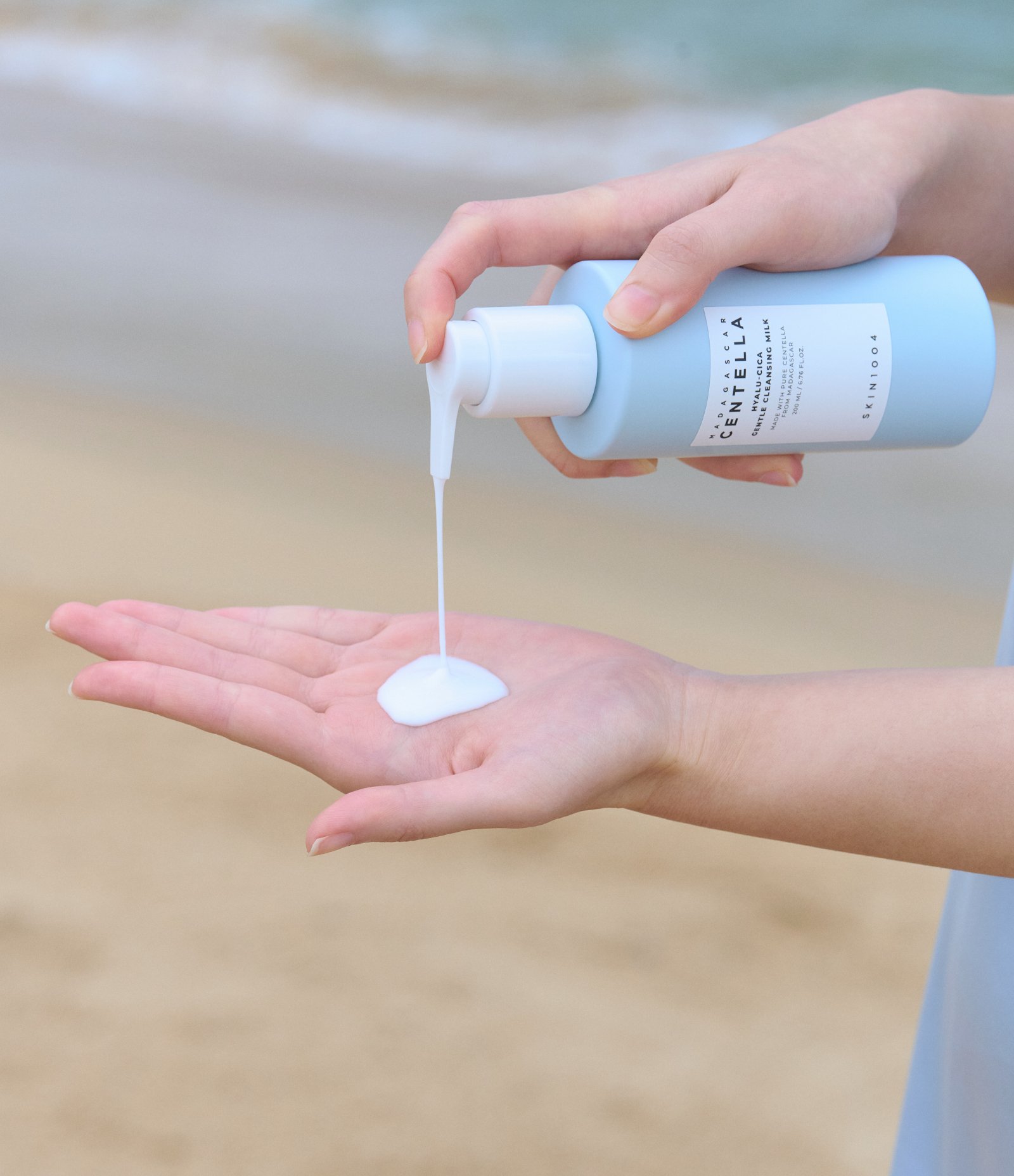 Creme Demaquilante Centella Hyalu-Cica Gentle Cleansing Milk Skin1004 200ml 7