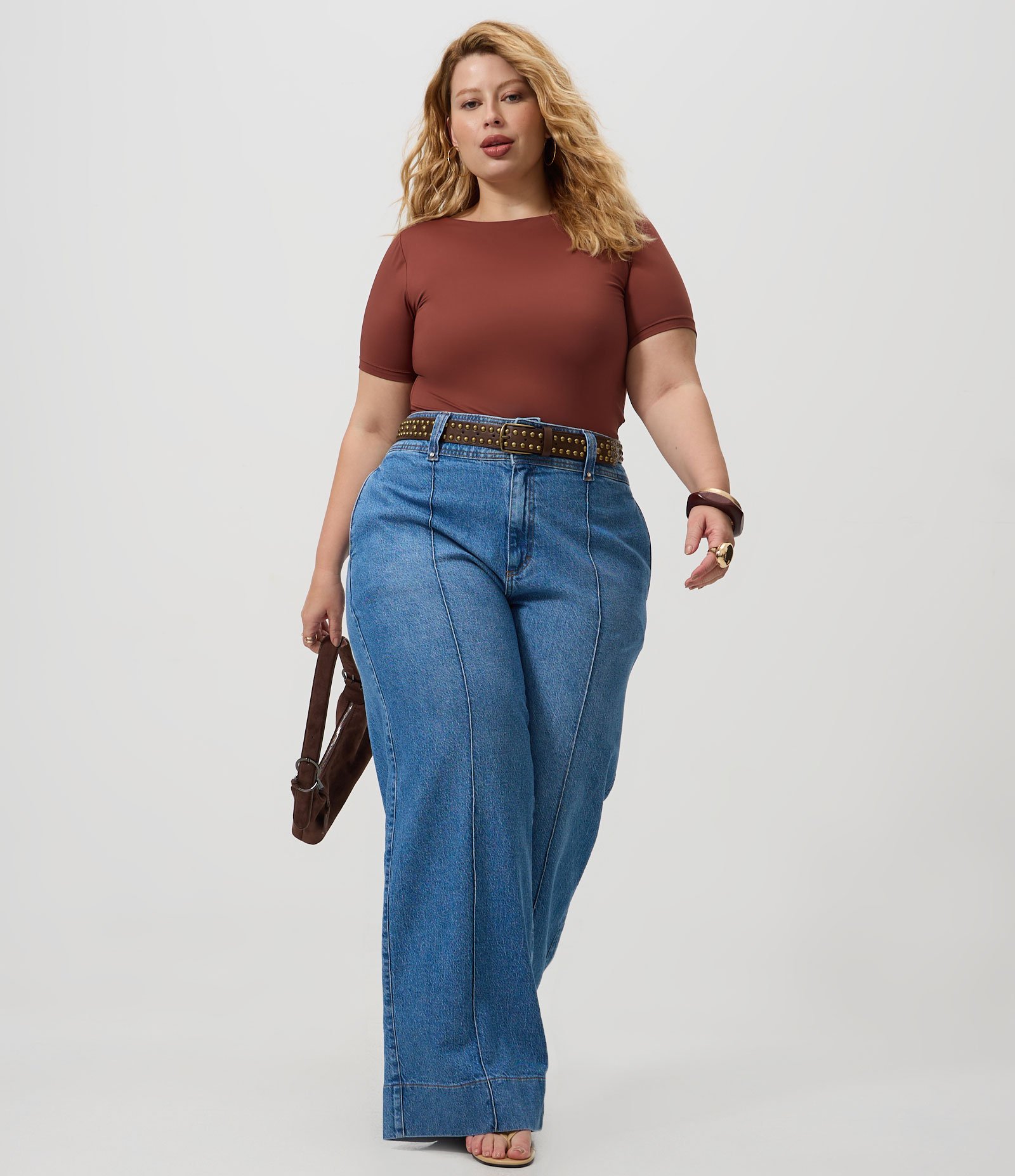 Blusa Ajustada em Microfibra Curve & Plus Size Marrom 2