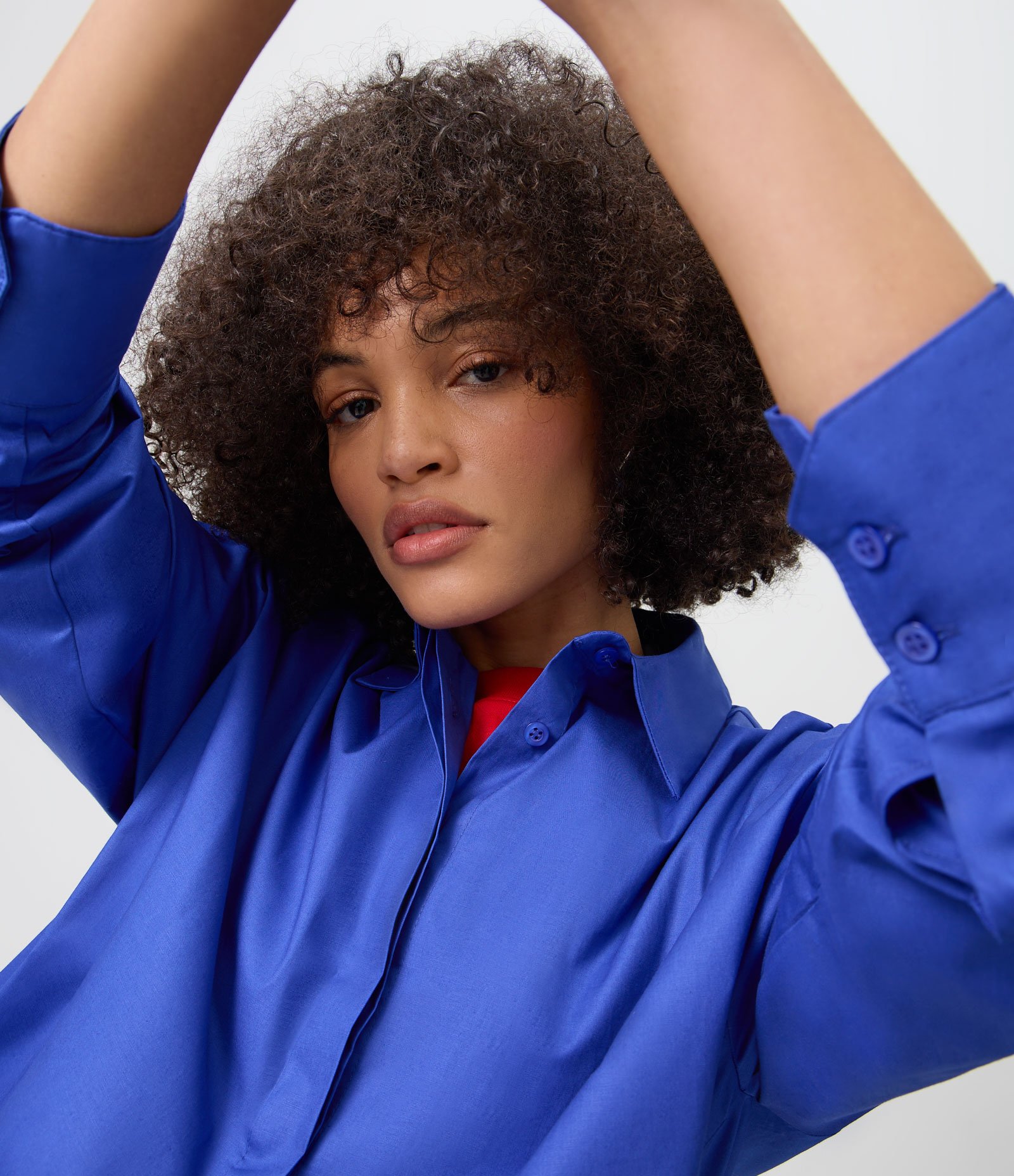 Camisa Oversized em Tricoline com Abotoamento Oculto Azul 3